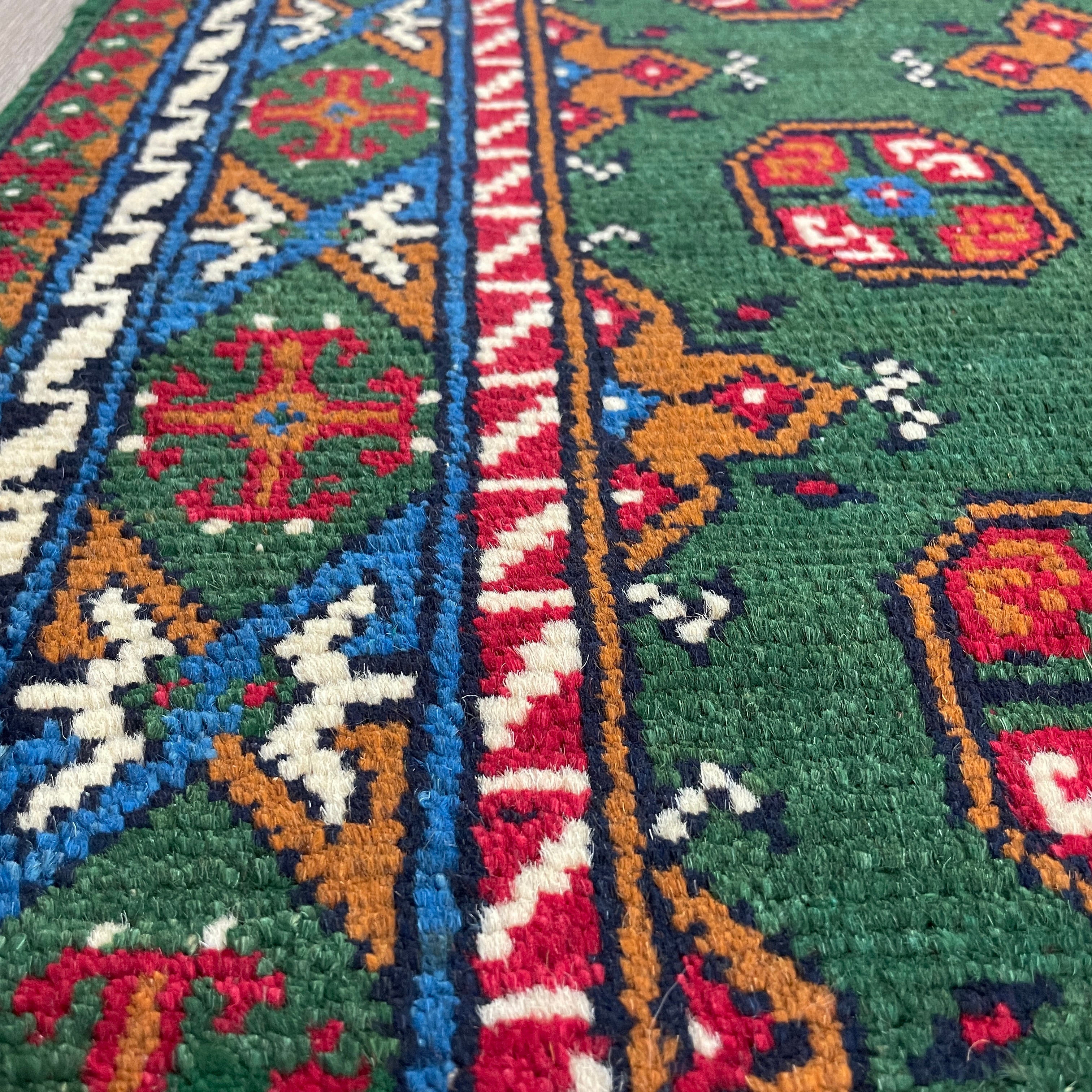 Afghan Aqcha Rug 'Mawri Gul'