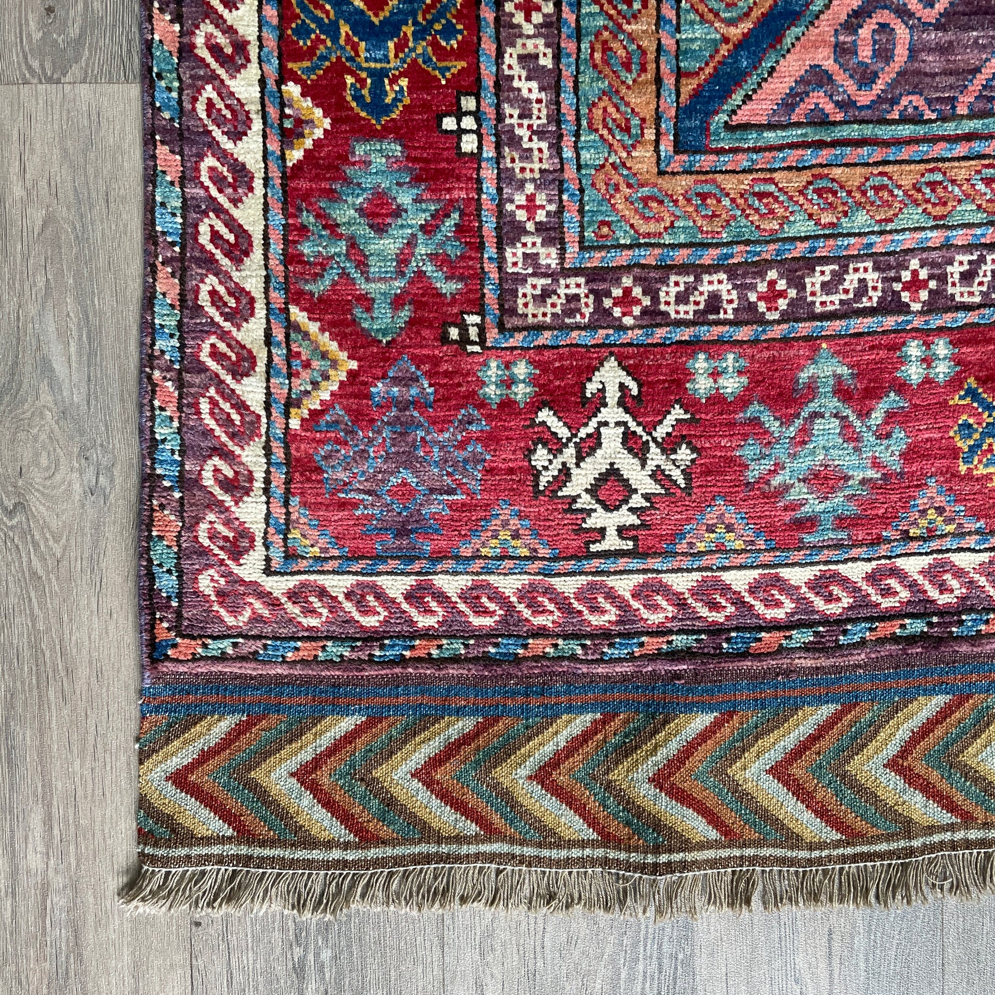 310 x 198 cm | Afghan Caucasian Shirvan Rug