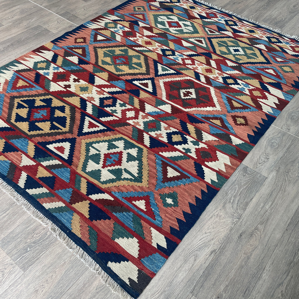 206 x 148 cm | Persian Qashqai Kilim Rug - Khorasan Rugs