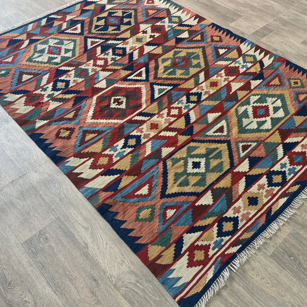 206 x 148 cm | Persian Qashqai Kilim Rug - Khorasan Rugs