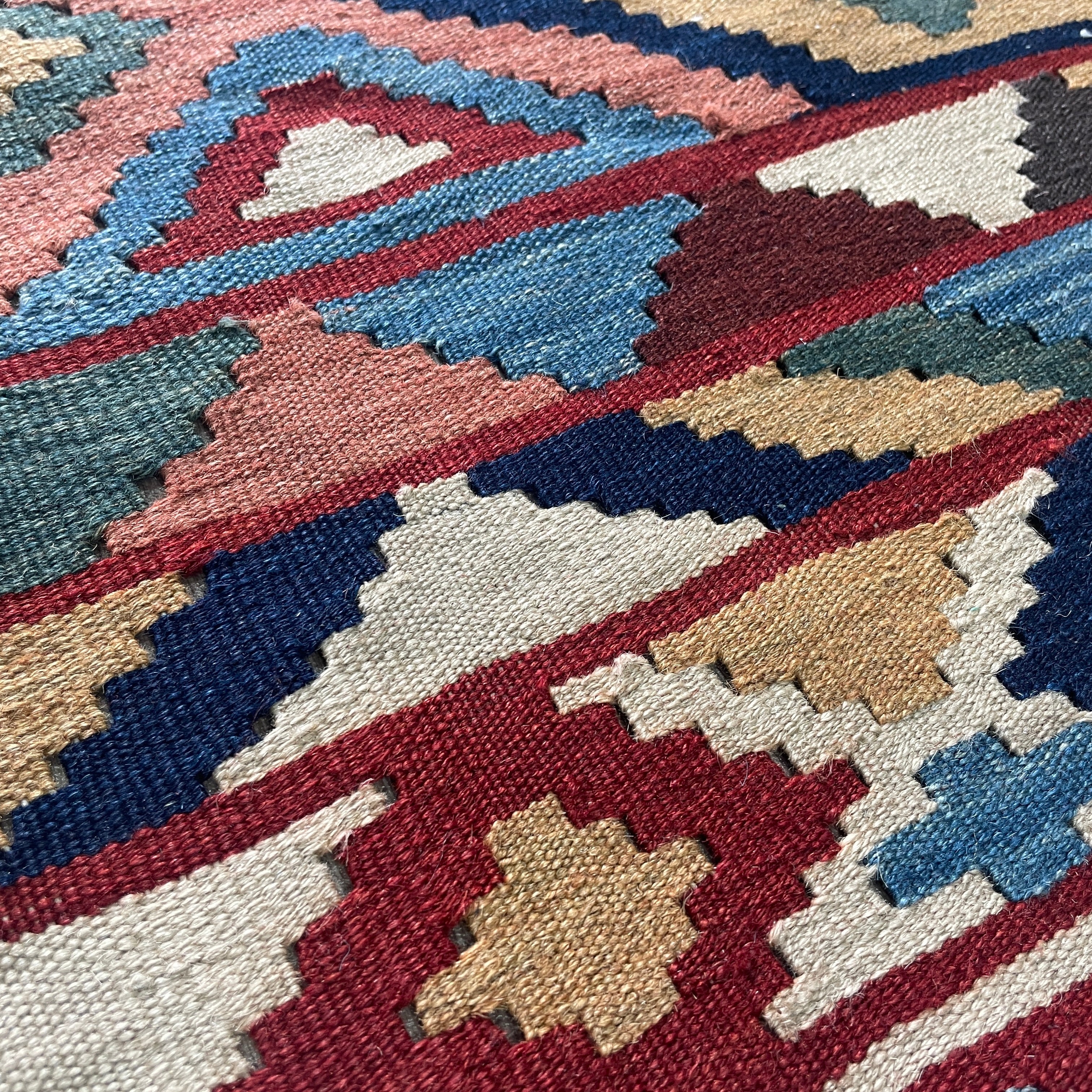 206 x 148 cm | Persian Qashqai Kilim Rug - Khorasan Rugs