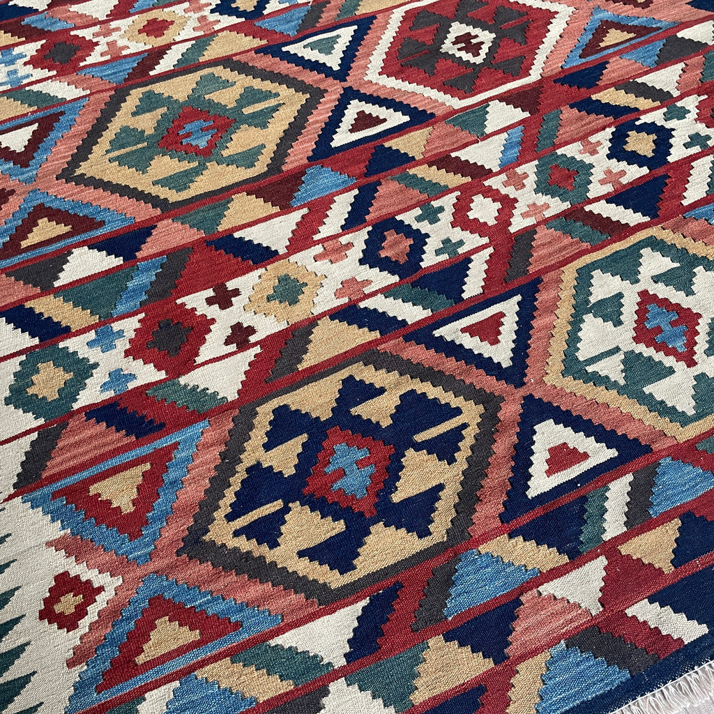 206 x 148 cm | Persian Qashqai Kilim Rug - Khorasan Rugs