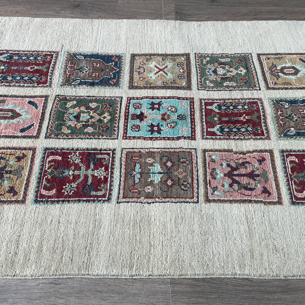 Afghan Sultanabad Rug 'Tray of Flowers'