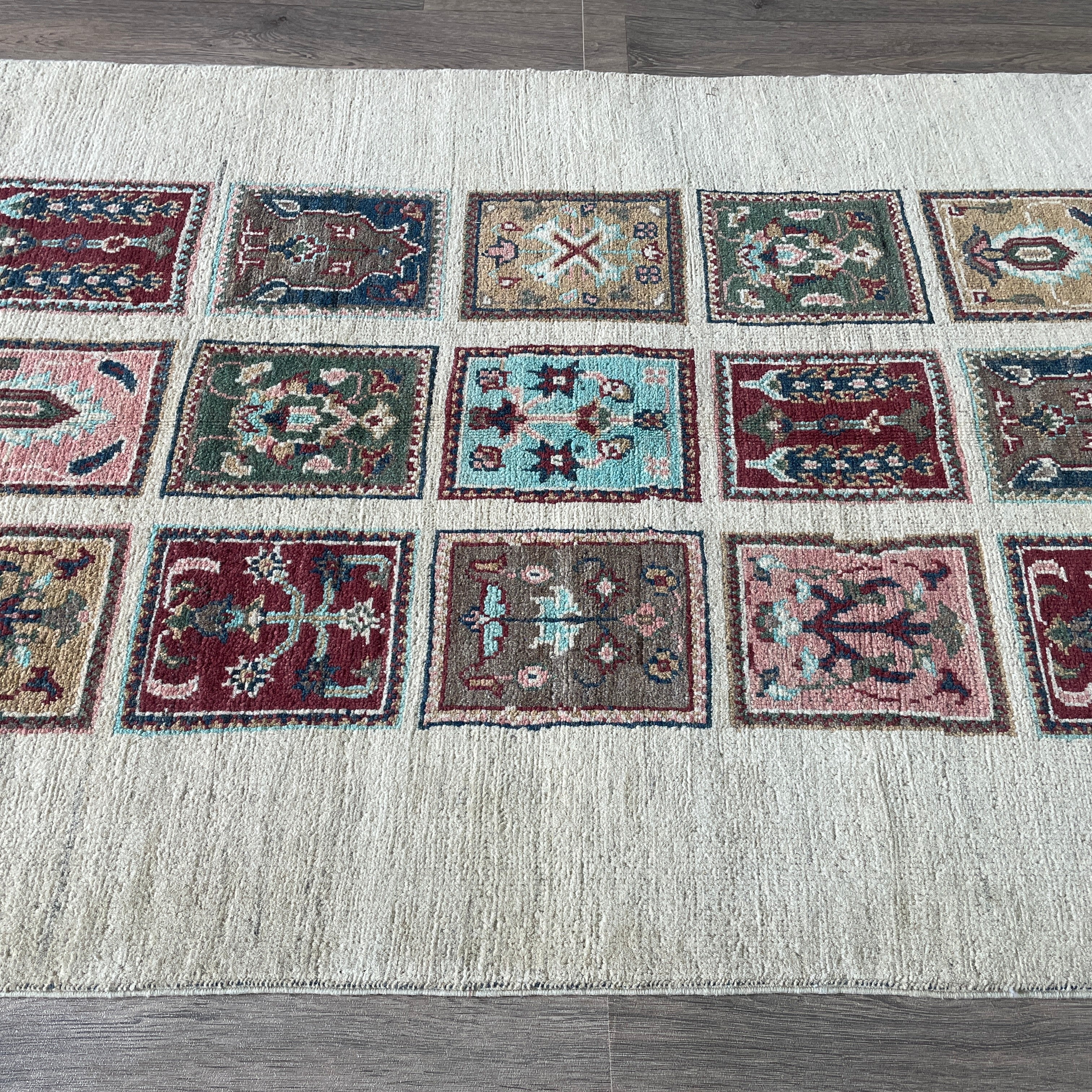 Afghan Sultanabad Rug 'Tray of Flowers'