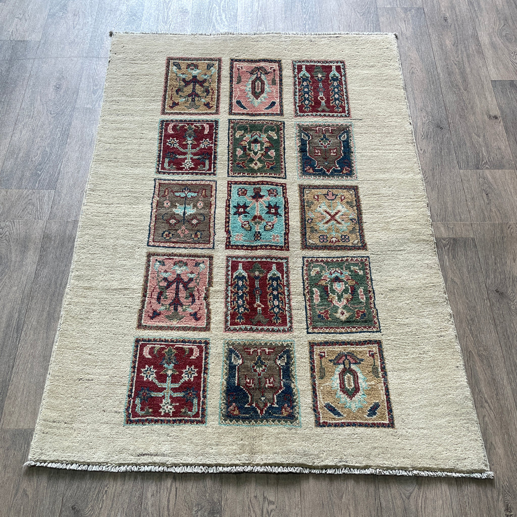Afghan Sultanabad Rug 'Tray of Flowers'