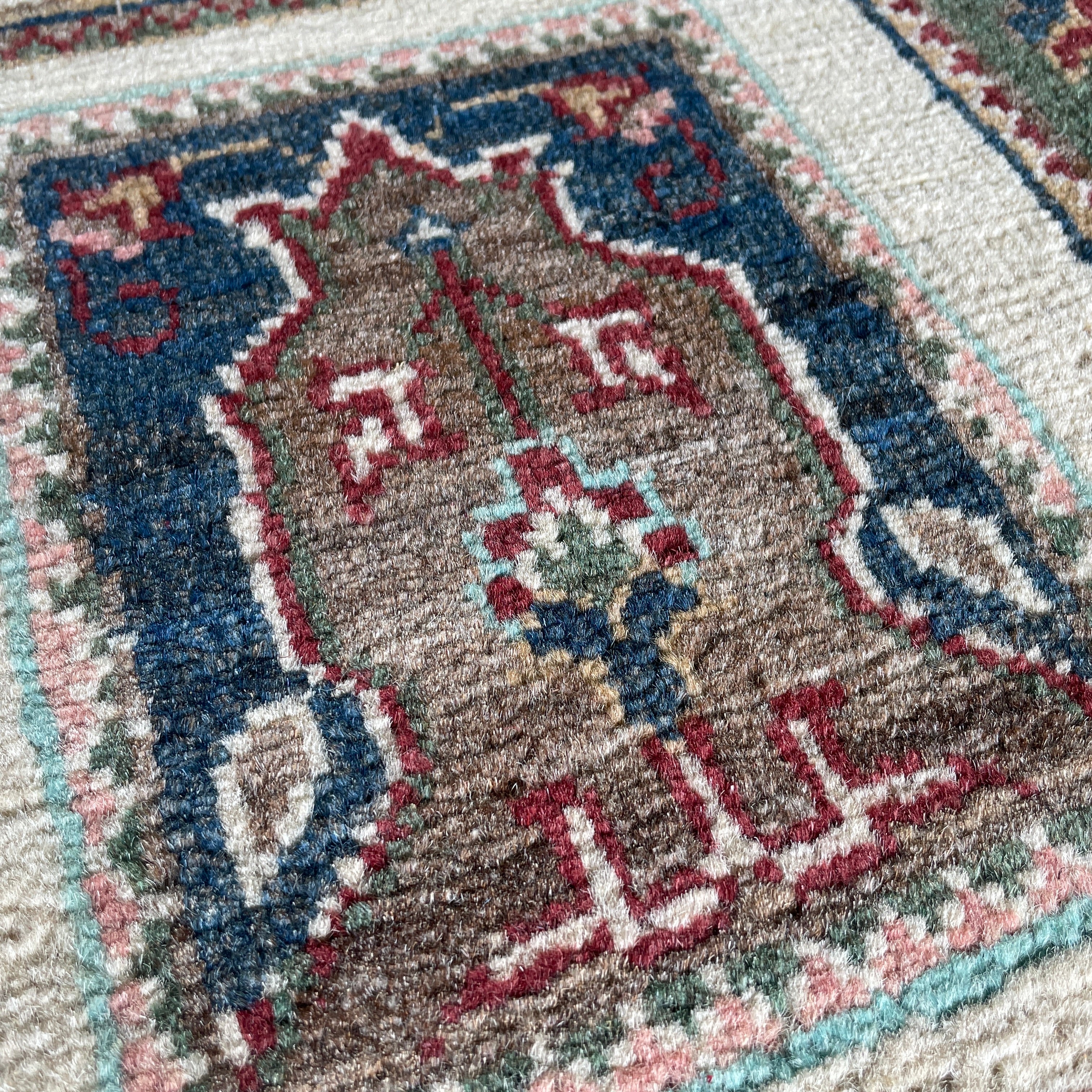 Afghan Sultanabad Rug 'Tray of Flowers'