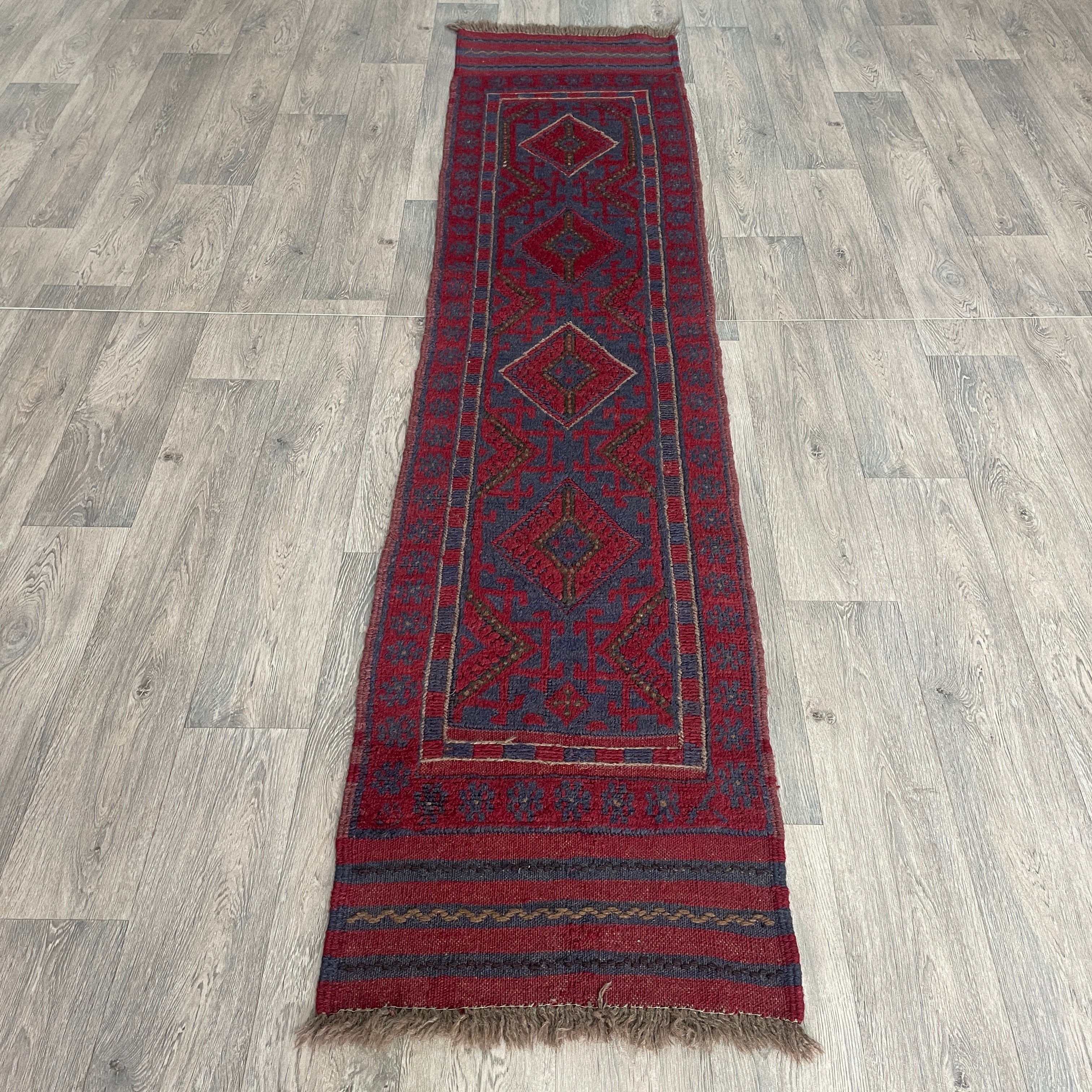 Afghan Mushwani Runner