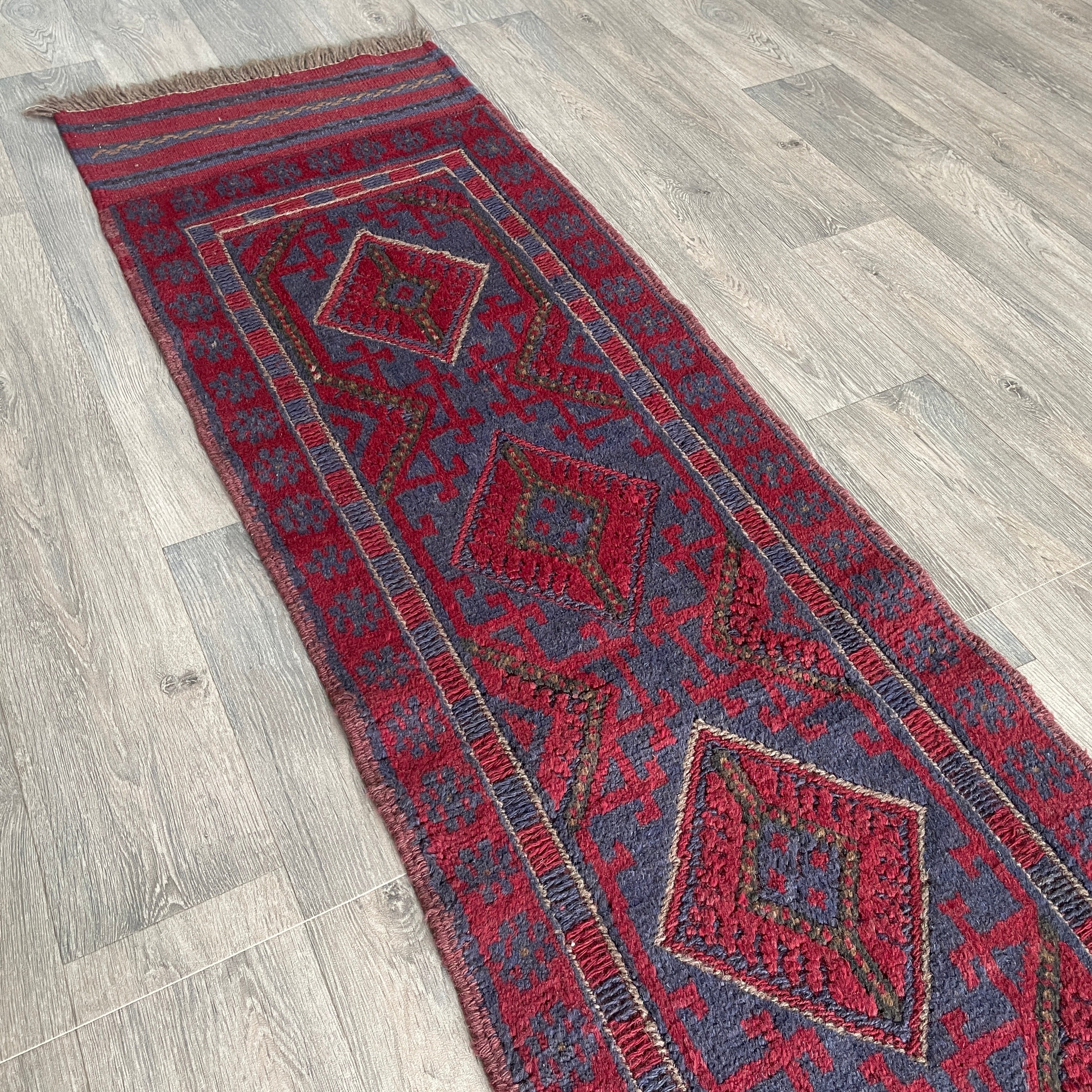 Afghan Mushwani Runner
