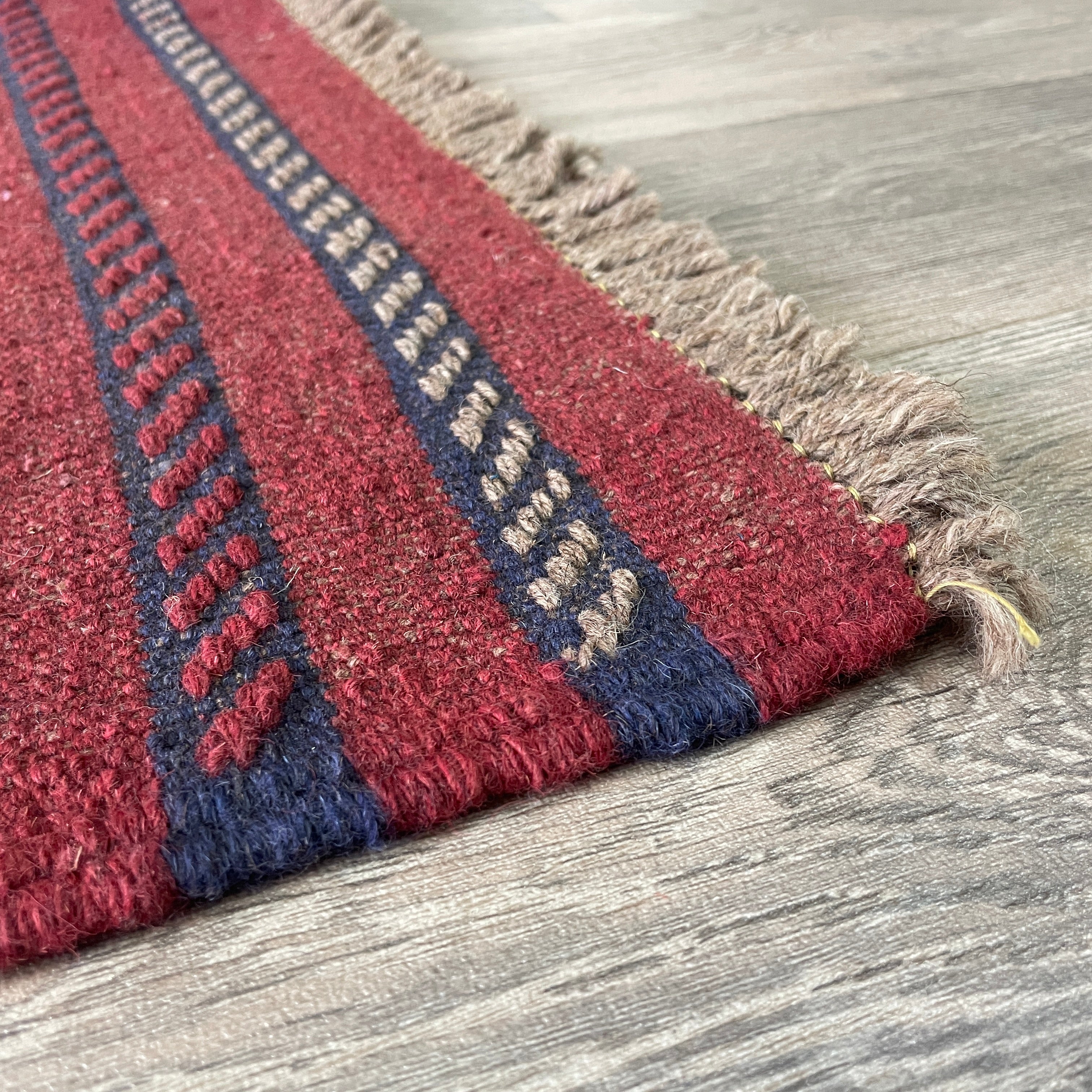 Afghan Mushwani Runner