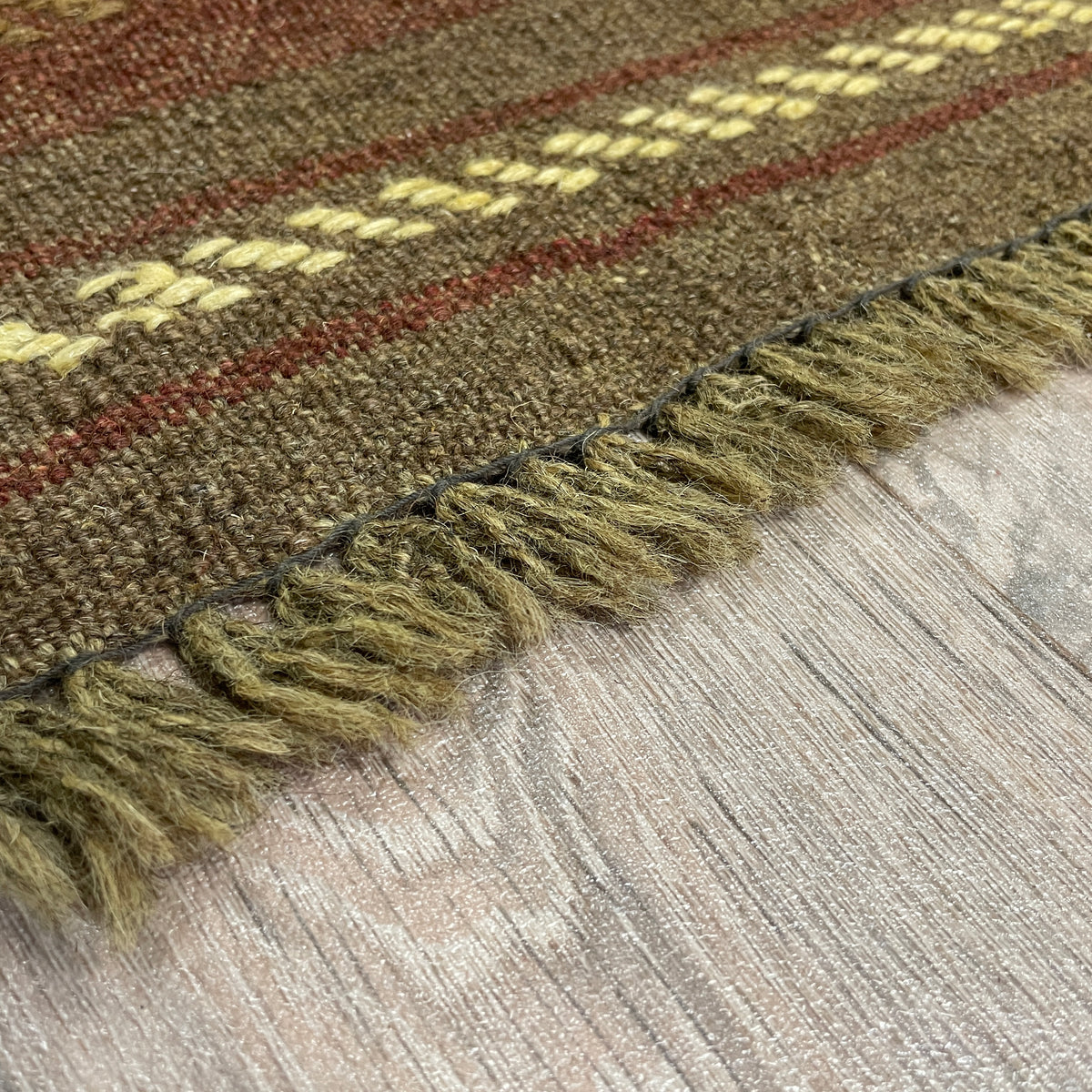 Afghan Mushwani Runner