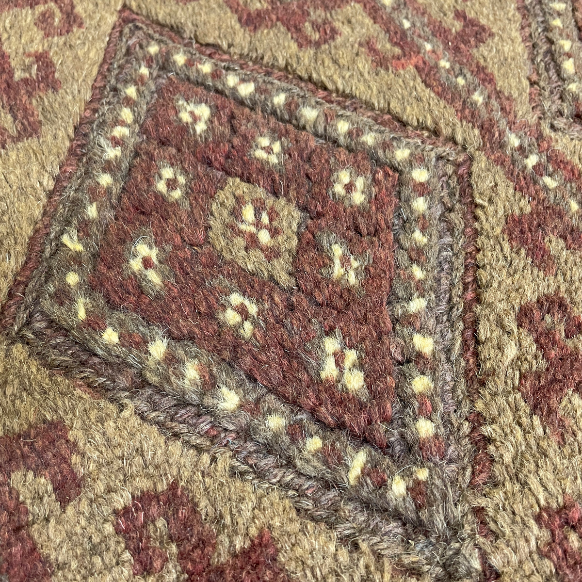 Afghan Mushwani Runner