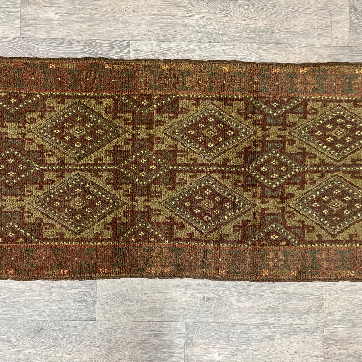 Afghan Mushwani Runner