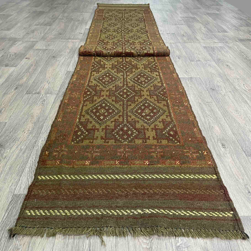 Afghan Mushwani Runner