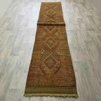 Afghan Mushwani Runner
