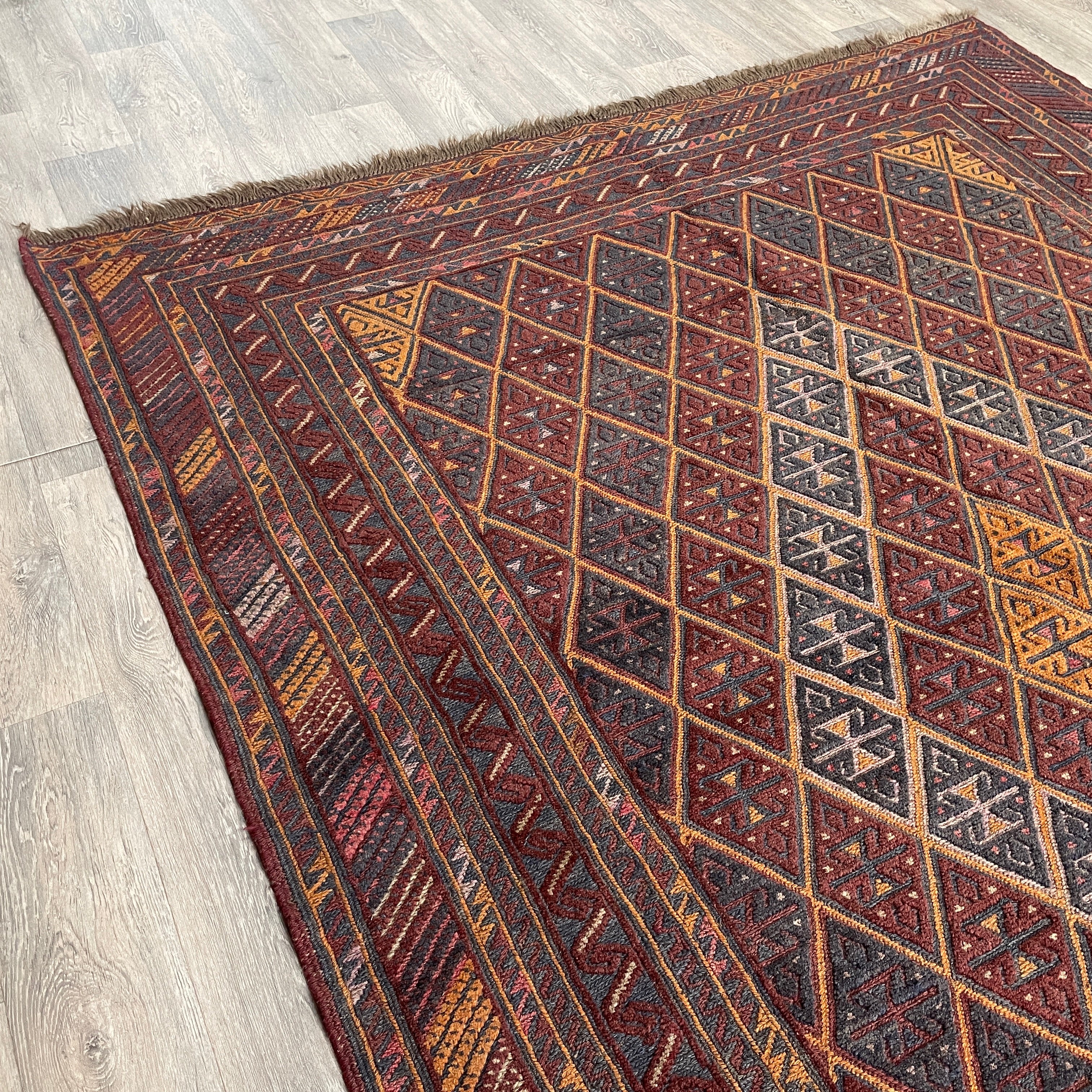 Afghan Mushwani Rug