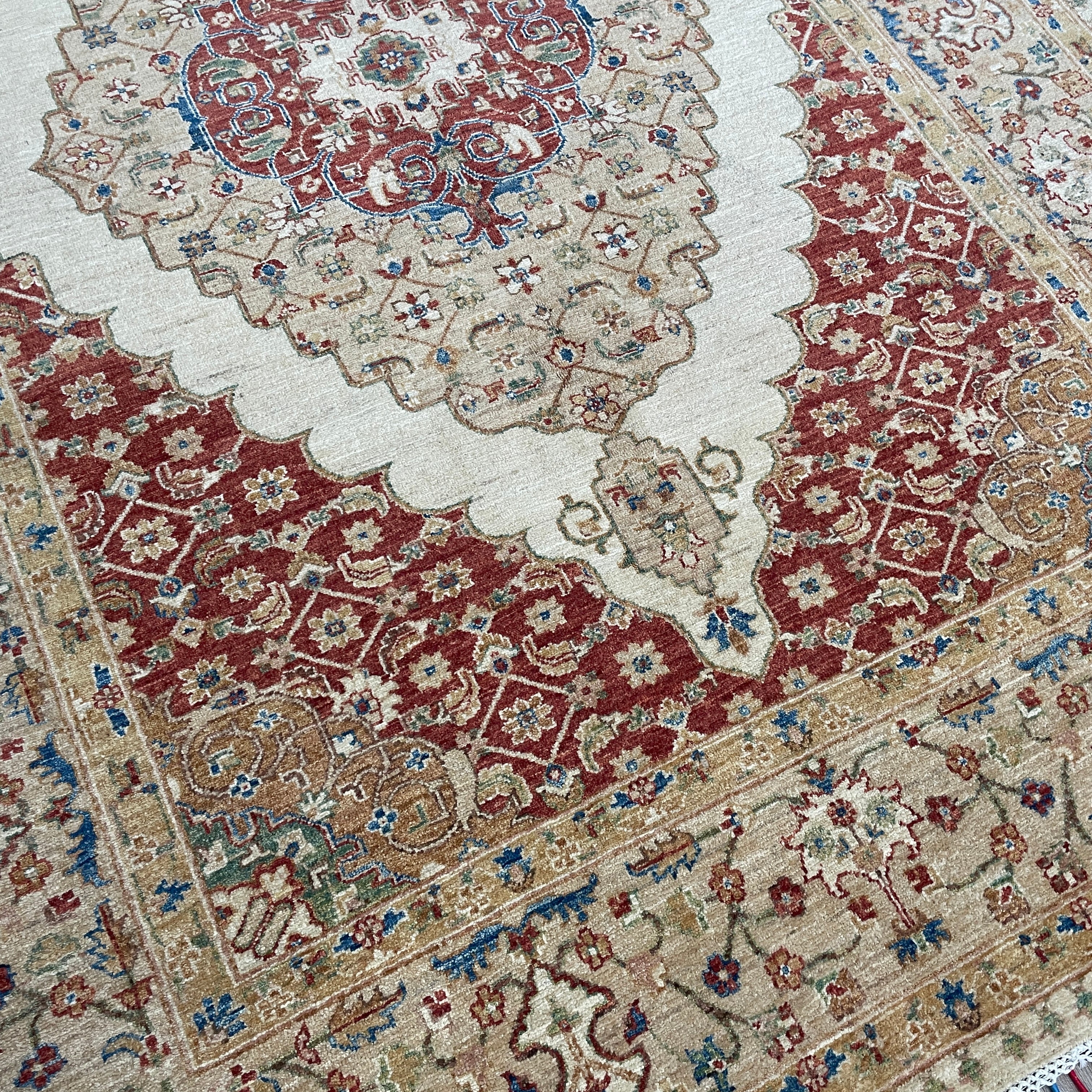 265 x 181 cm | Afghan Heriz Rug - Khorasan Rugs