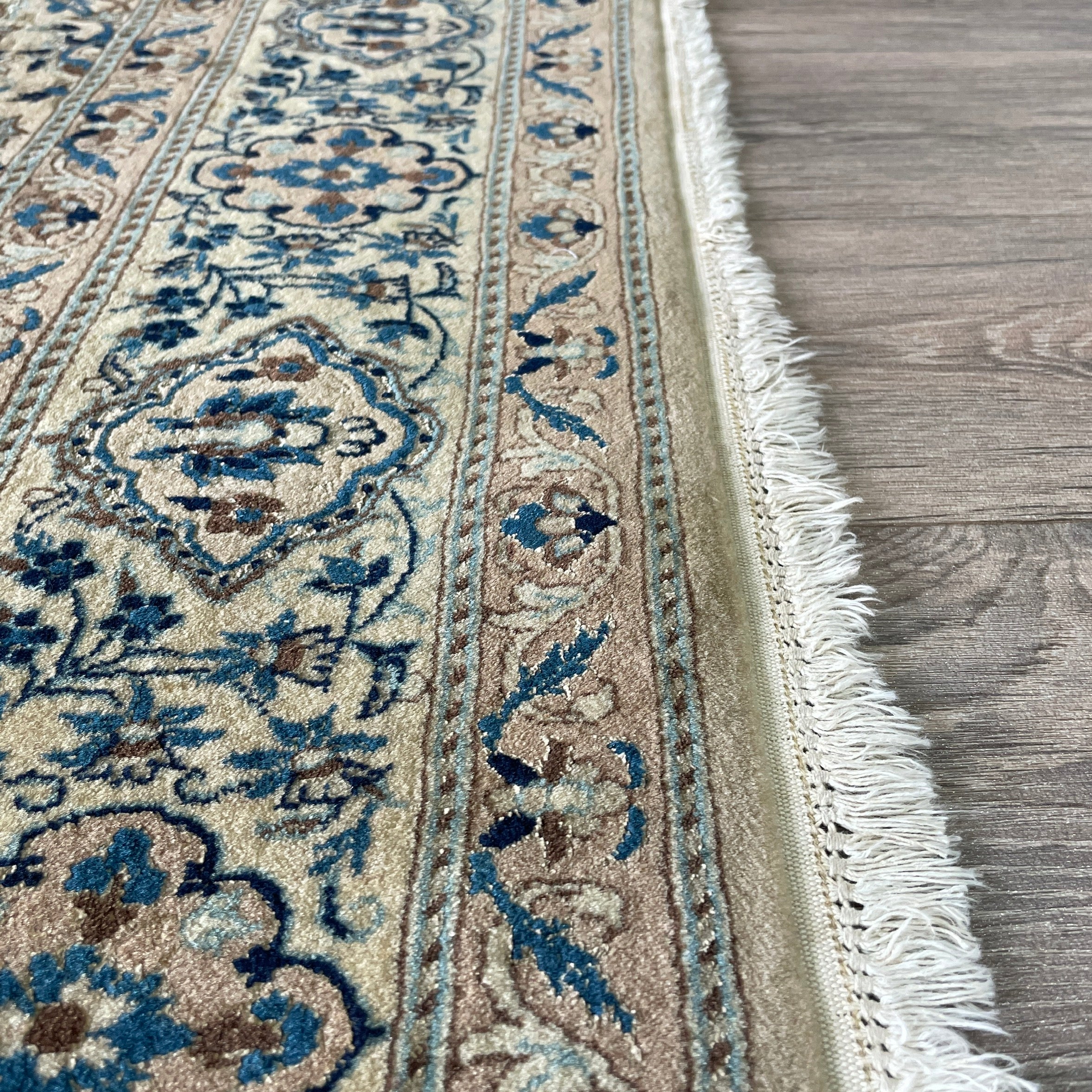 247 x 126 cm | Persian Nain Rug (Antique 1940)