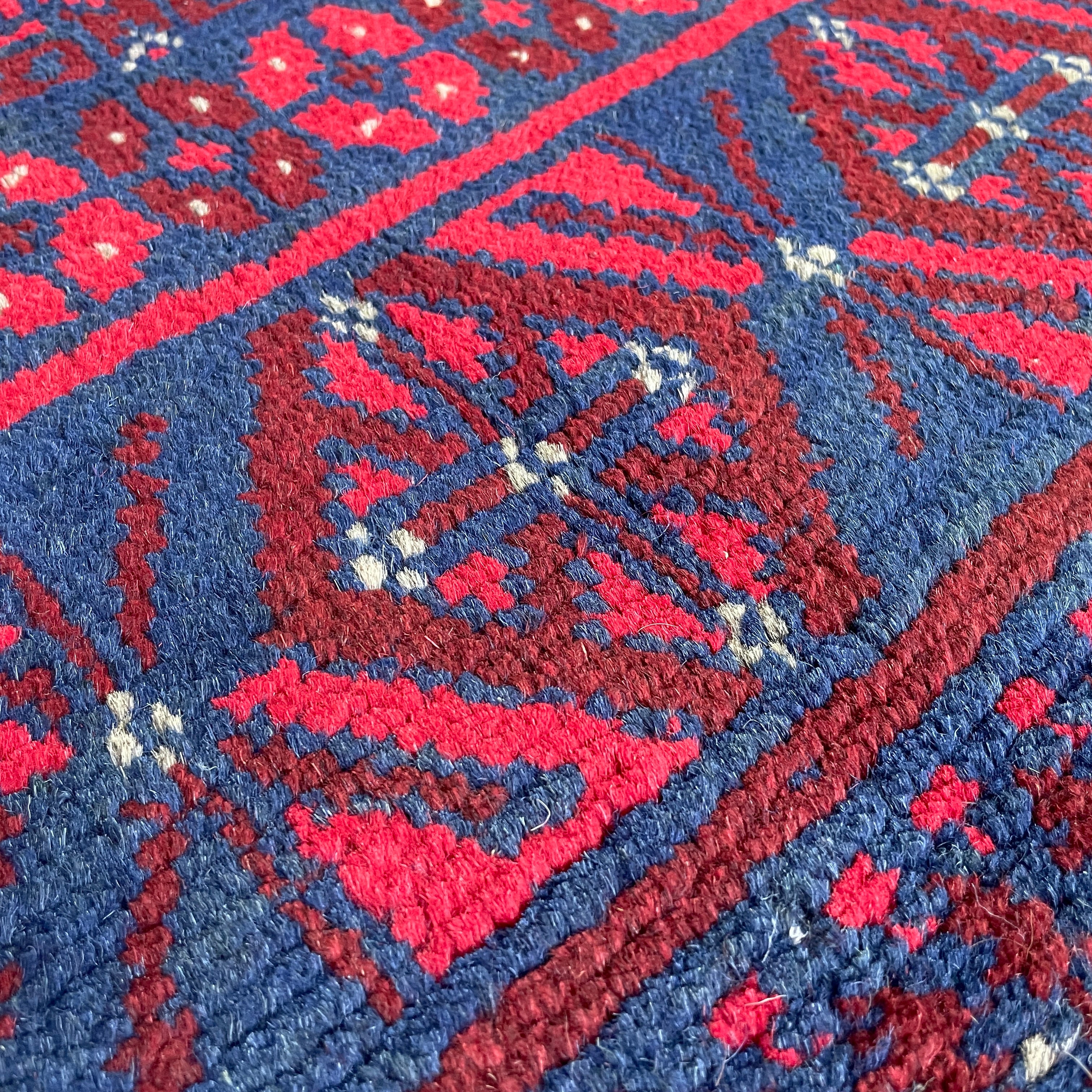 Afghan Aqcha Runner