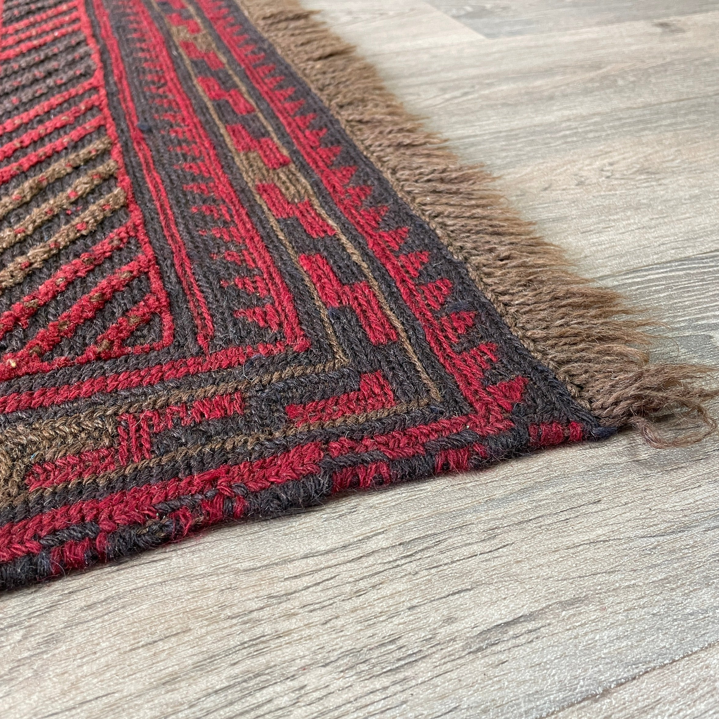 191 x 155 cm | Afghan Mushwani Rug
