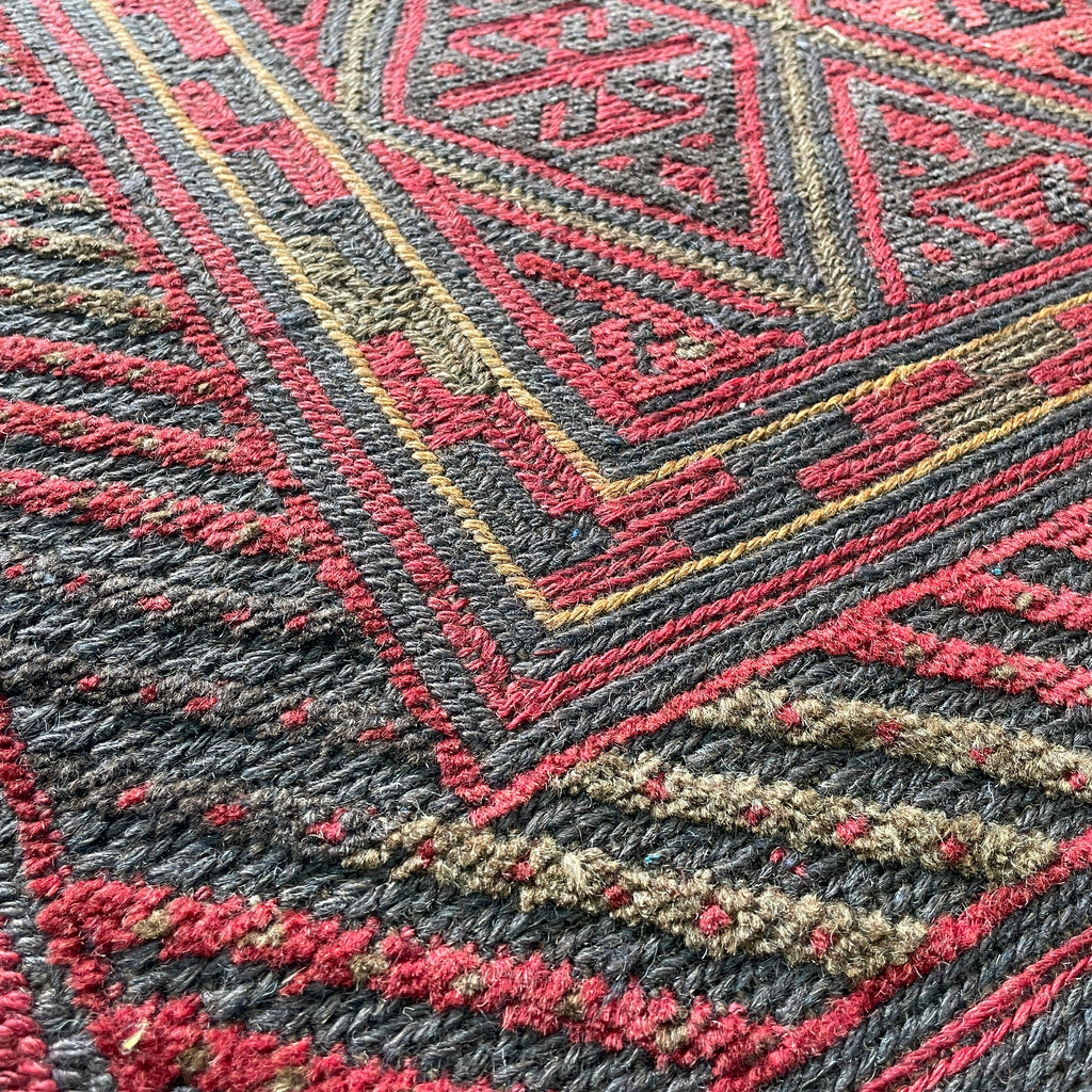 191 x 155 cm | Afghan Mushwani Rug