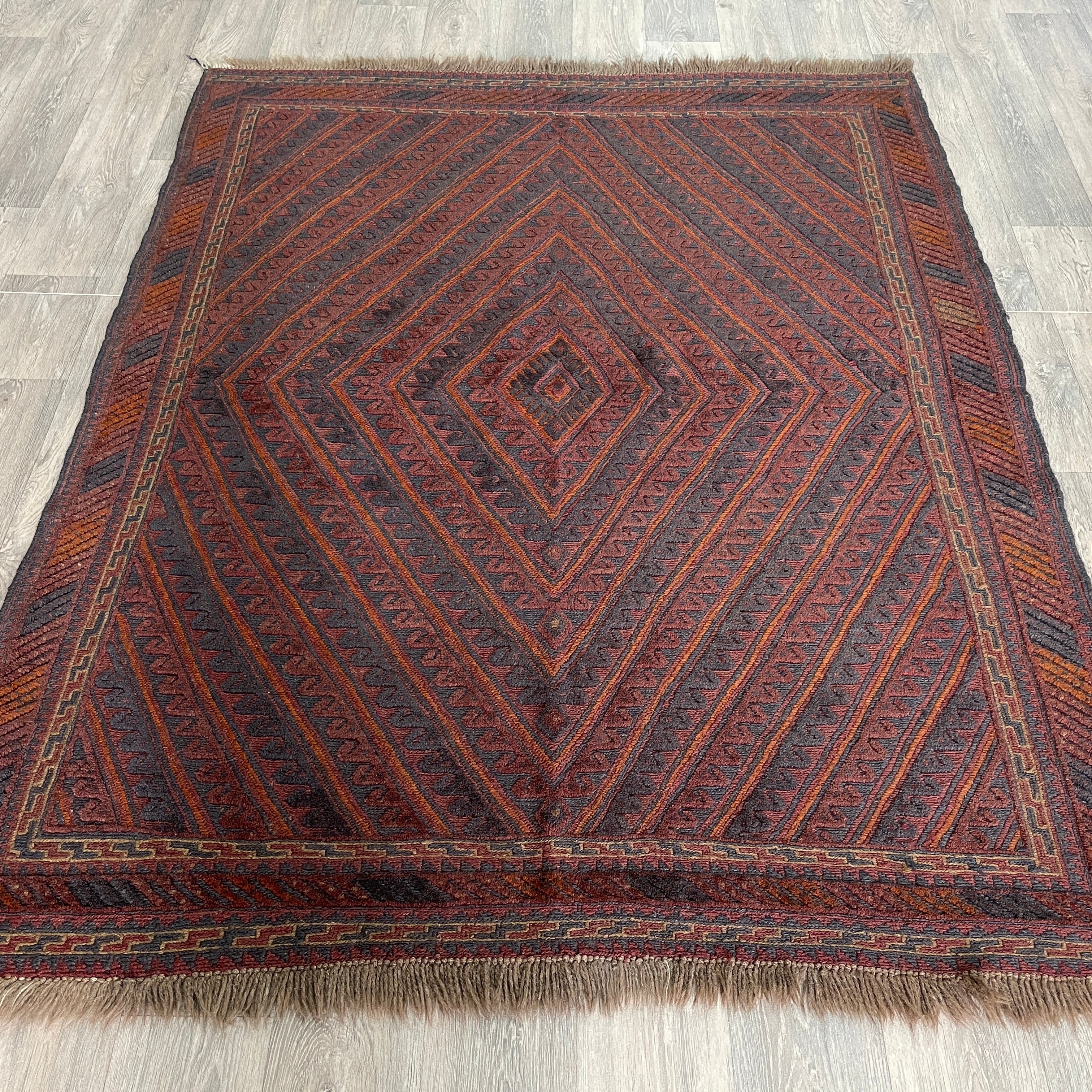 200 x 155 cm | Afghan Mushwani Rug - Khorasan Rugs