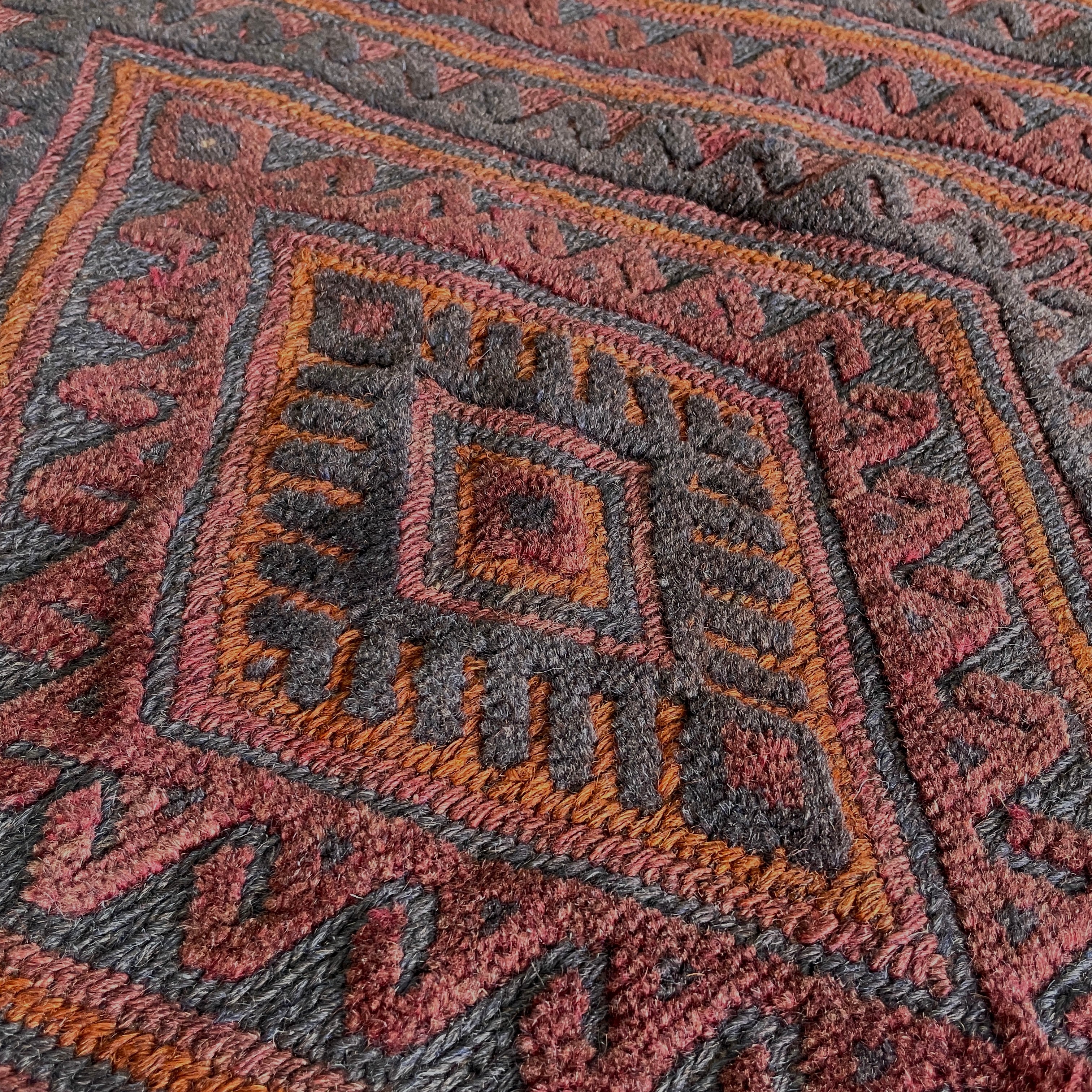 200 x 155 cm | Afghan Mushwani Rug - Khorasan Rugs