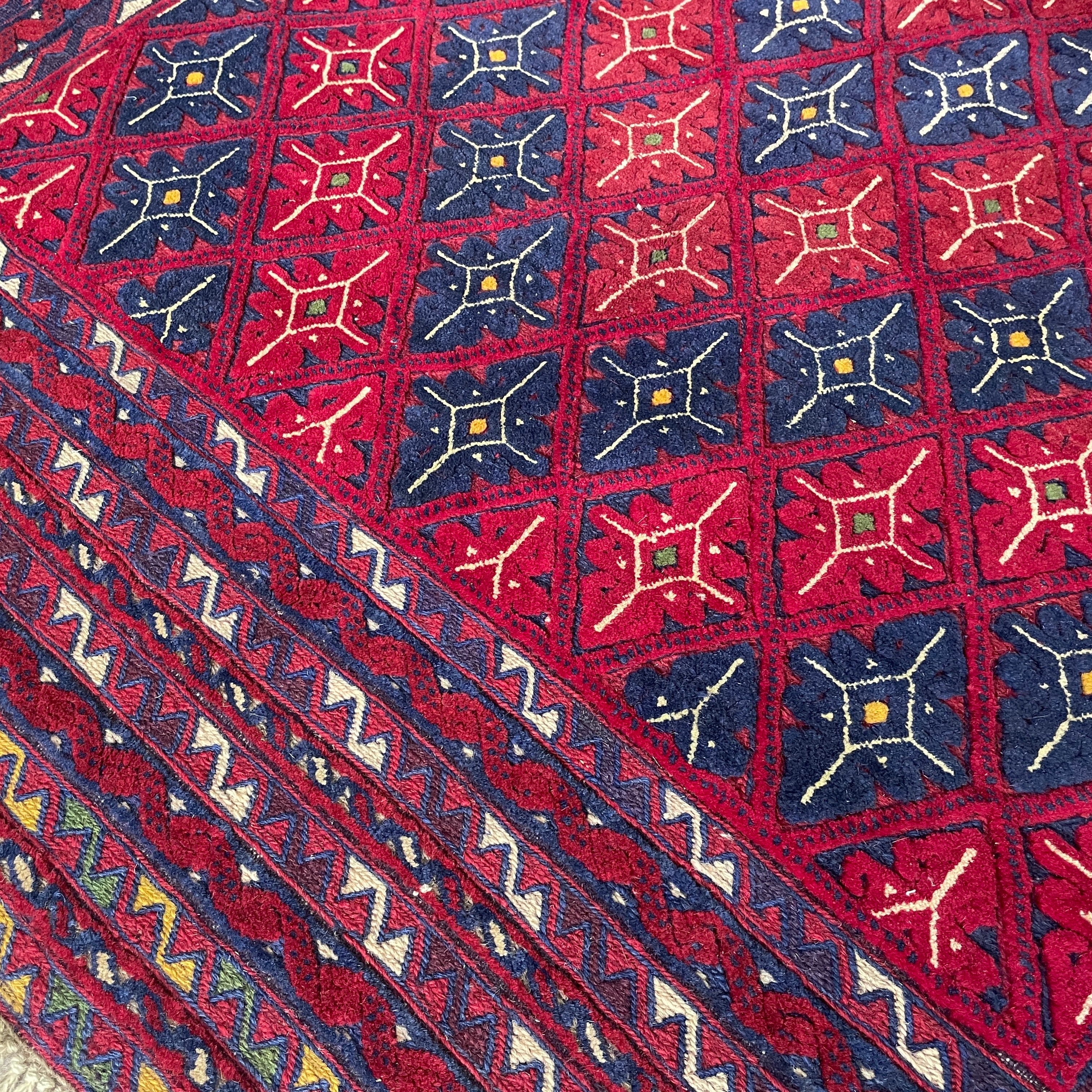 Afghan Fine Mushwani Rug (Belgian Wool)