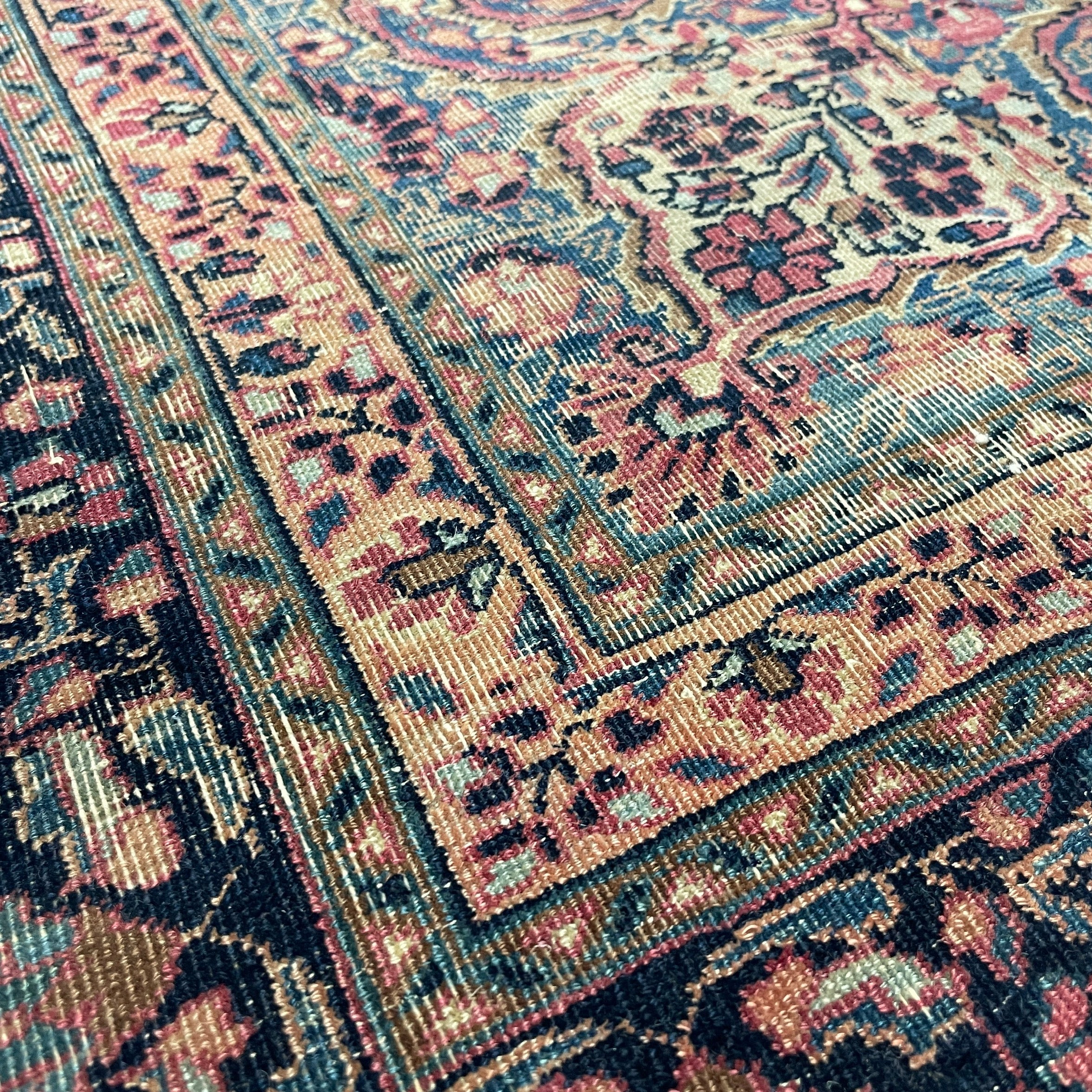 191 x 133 cm | Persian Kerman Rug (Antique 1910)
