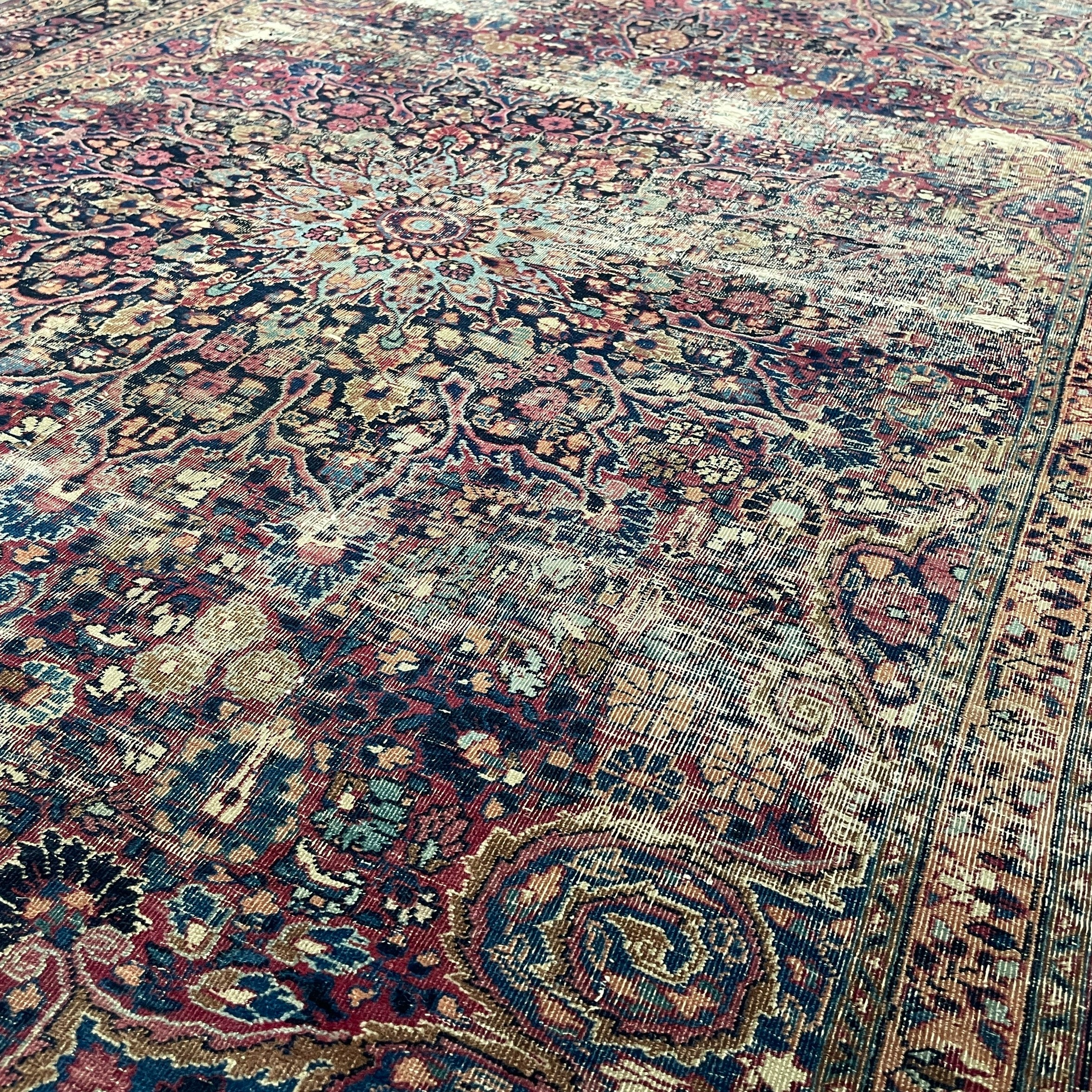 191 x 133 cm | Persian Kerman Rug (Antique 1910)