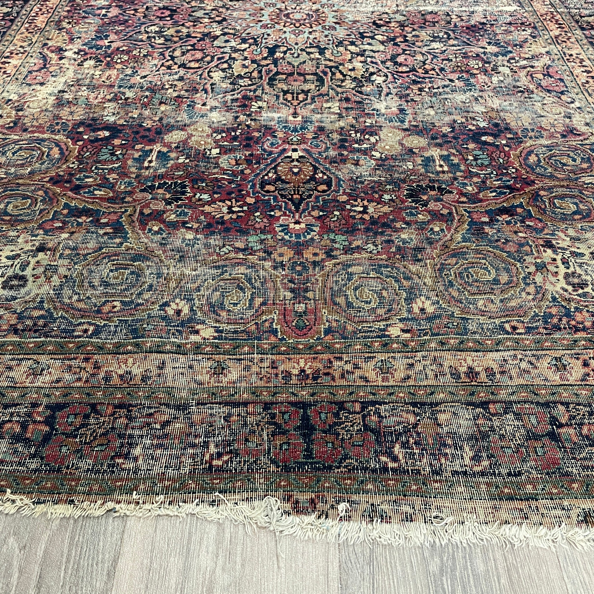 191 x 133 cm | Persian Kerman Rug (Antique 1910)