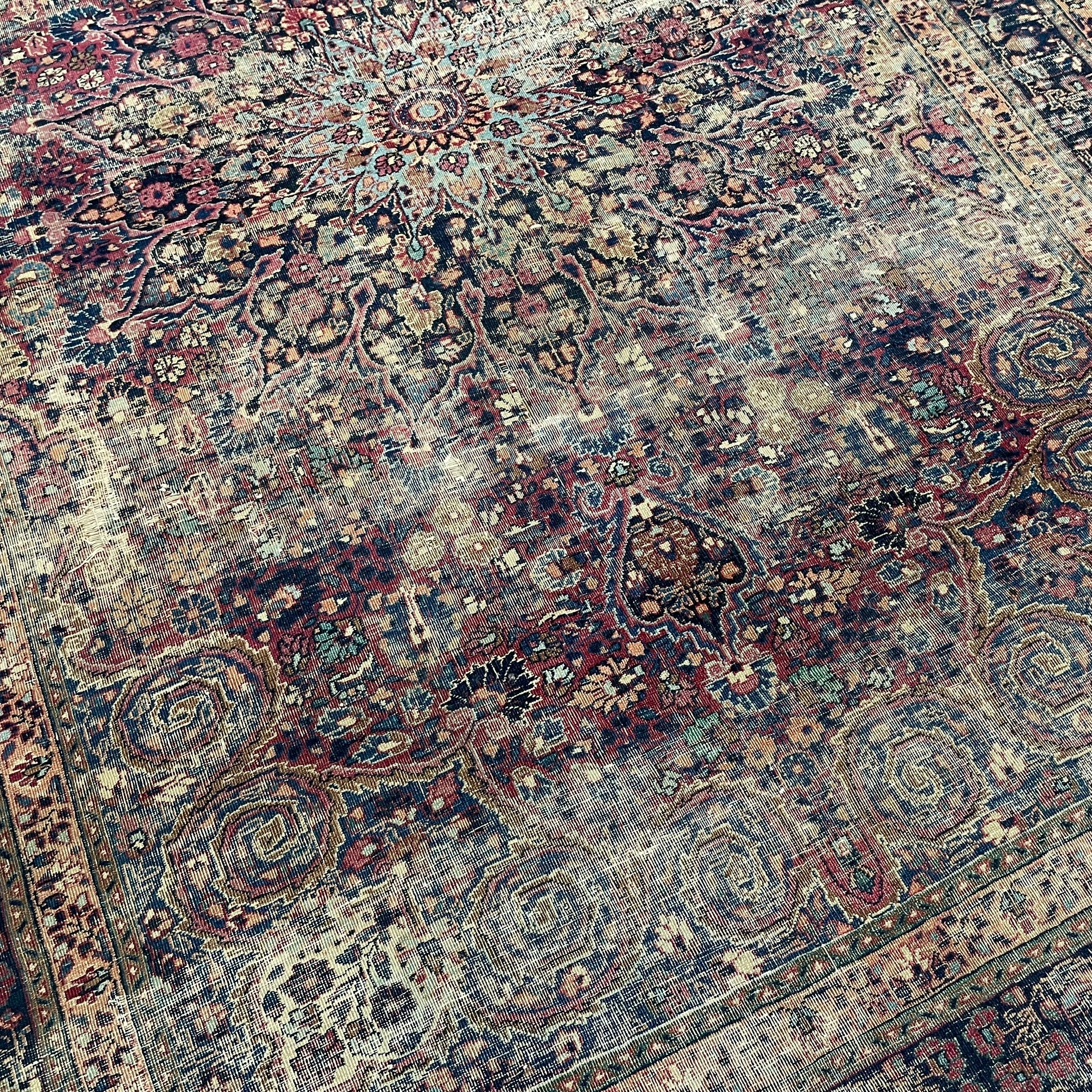 191 x 133 cm | Persian Kerman Rug (Antique 1910)