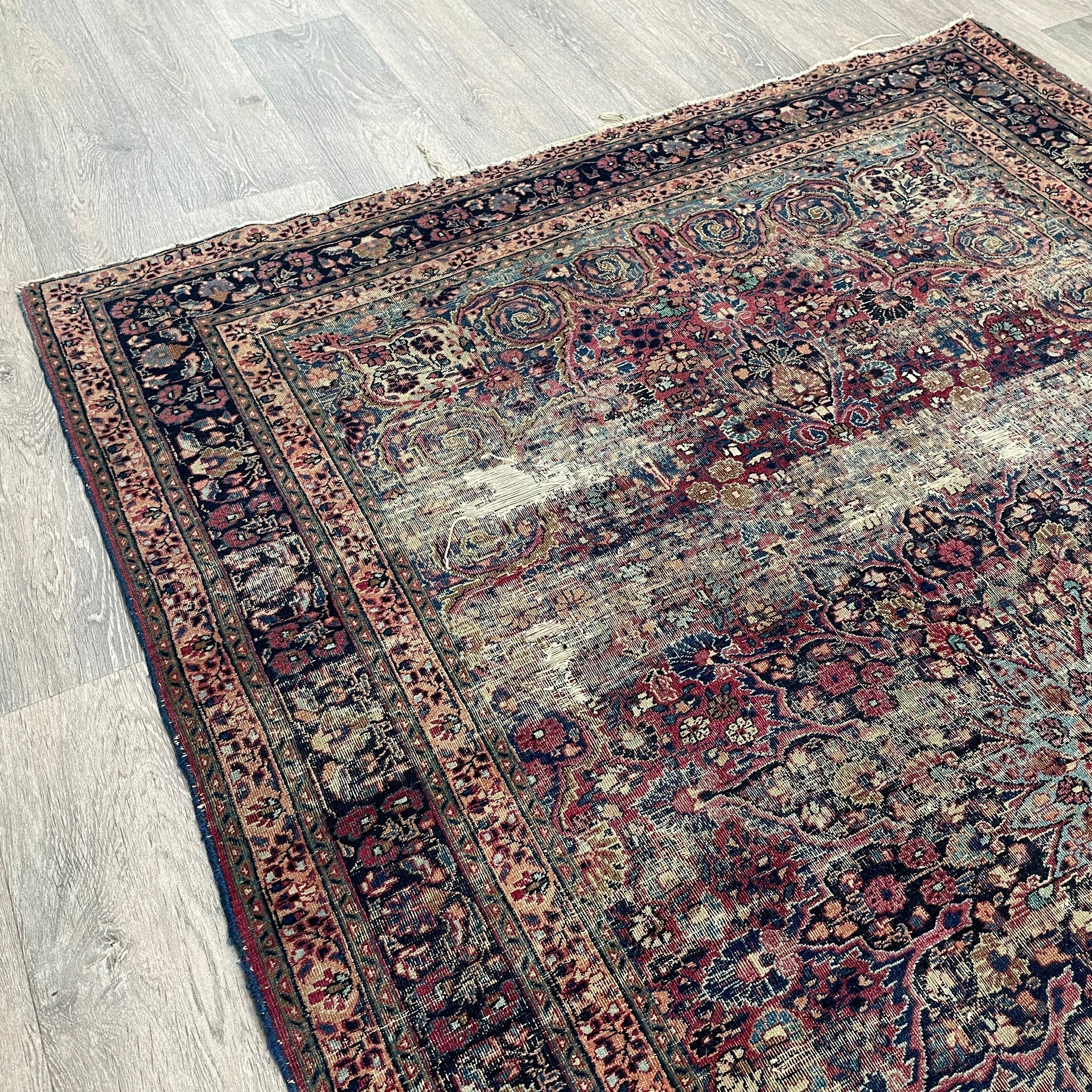 191 x 133 cm | Persian Kerman Rug (Antique 1910)