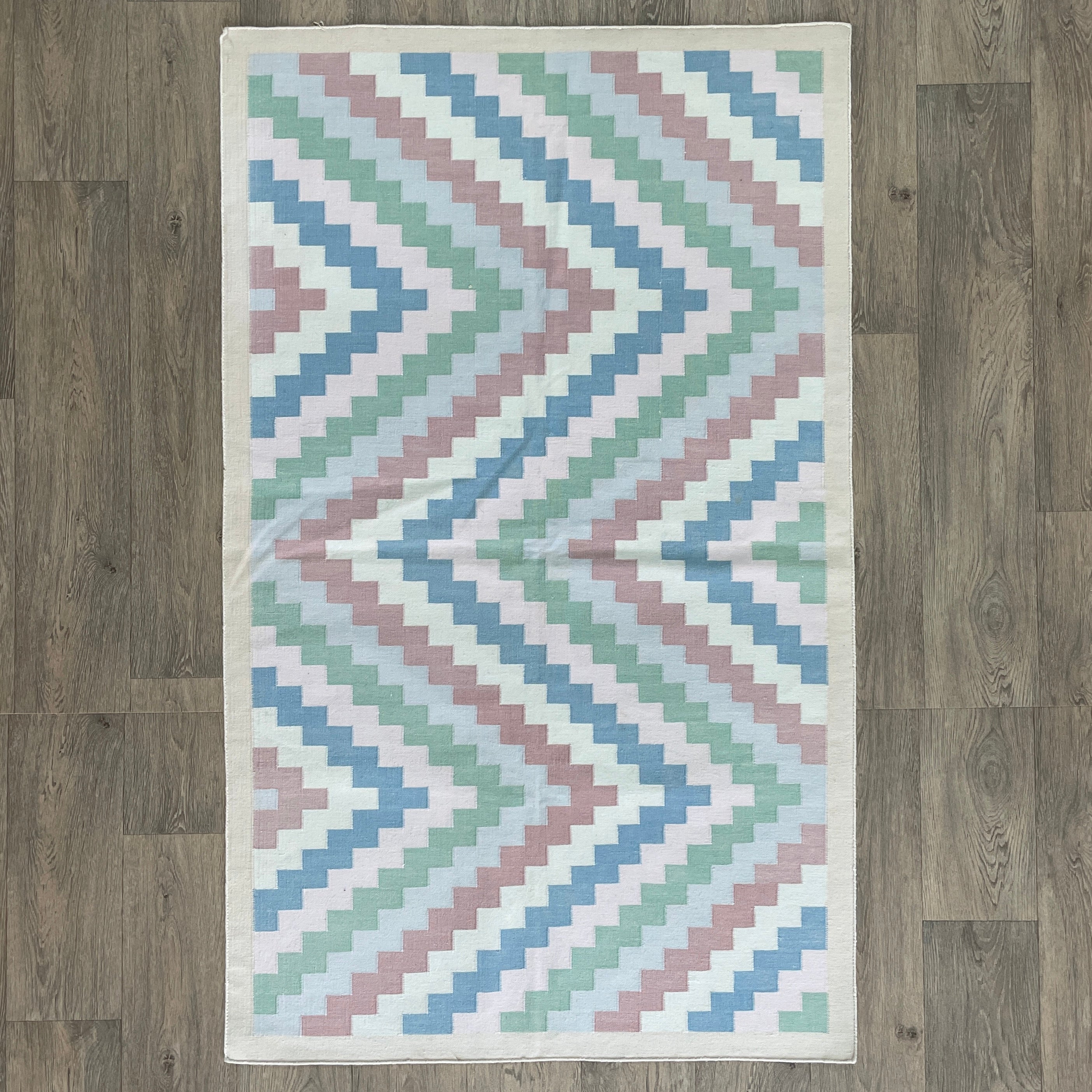 152 x 93 cm | Indian Kilim Rug - Khorasan Rugs