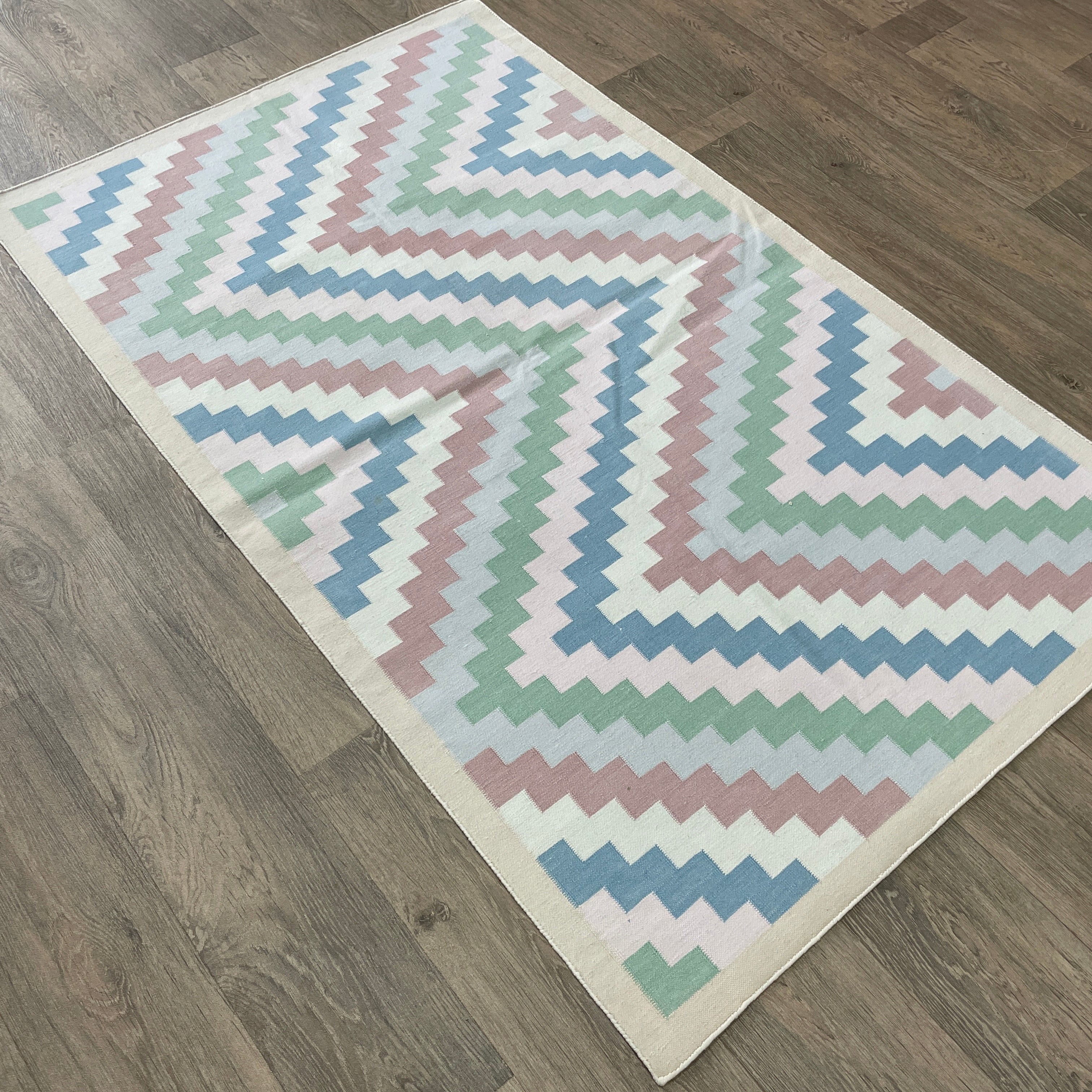 152 x 93 cm | Indian Kilim Rug - Khorasan Rugs