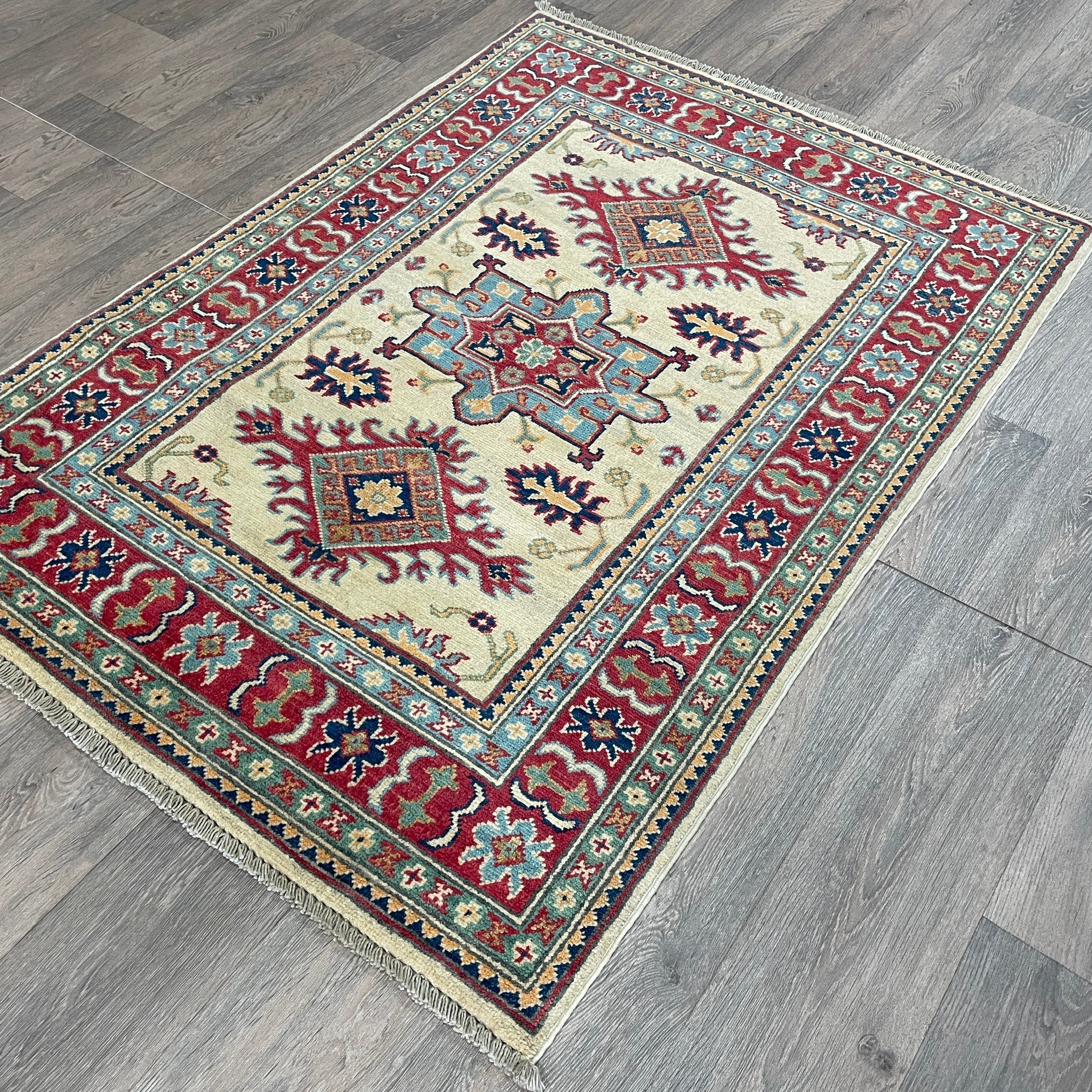 143 x 100 cm | Afghan Kazak Yakash Rug