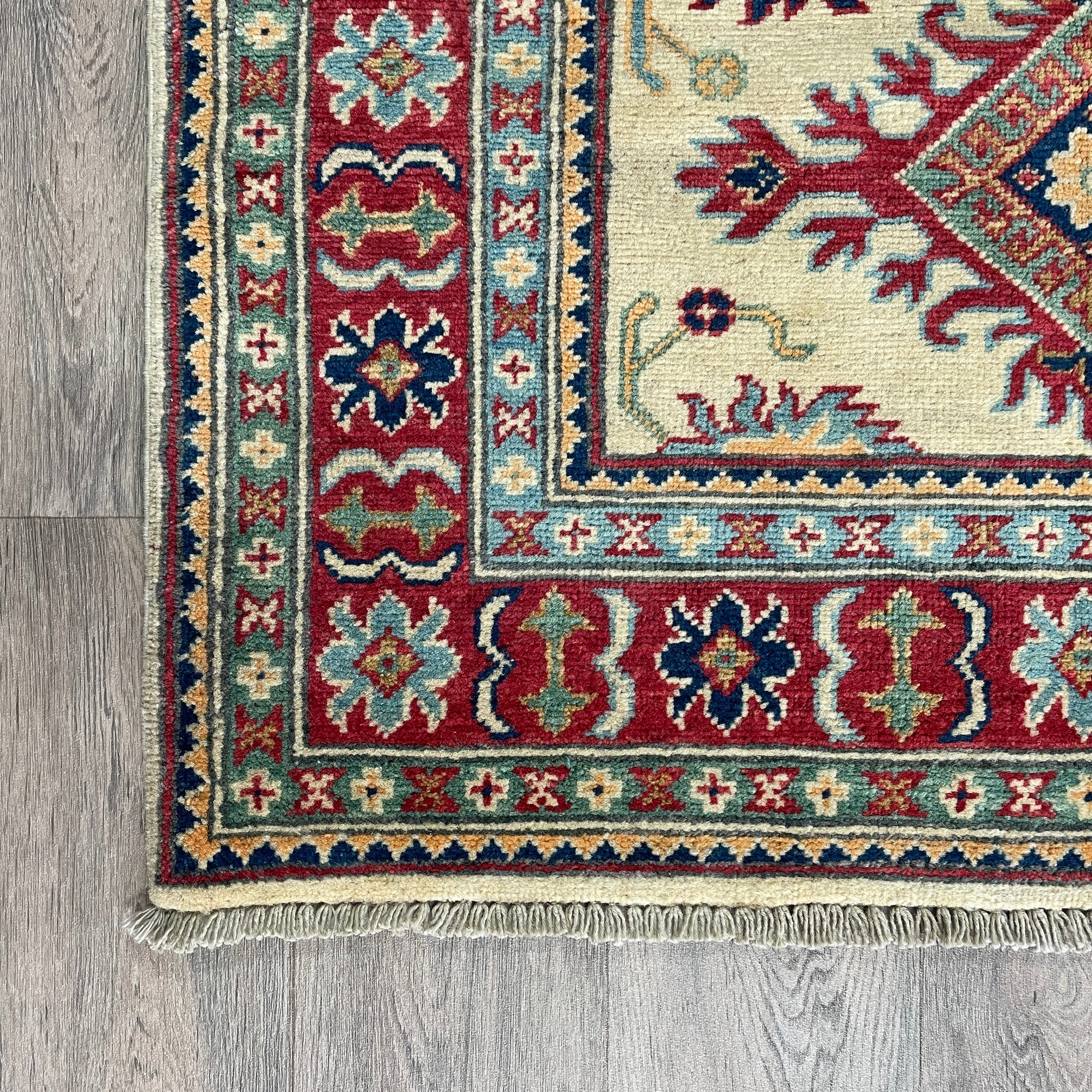 143 x 100 cm | Afghan Kazak Yakash Rug
