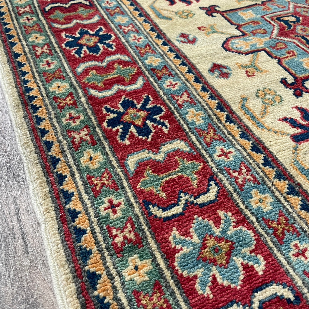 143 x 100 cm | Afghan Kazak Yakash Rug