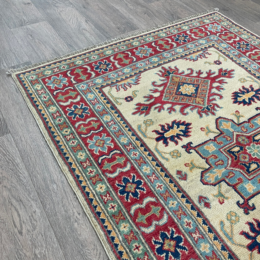 143 x 100 cm | Afghan Kazak Yakash Rug