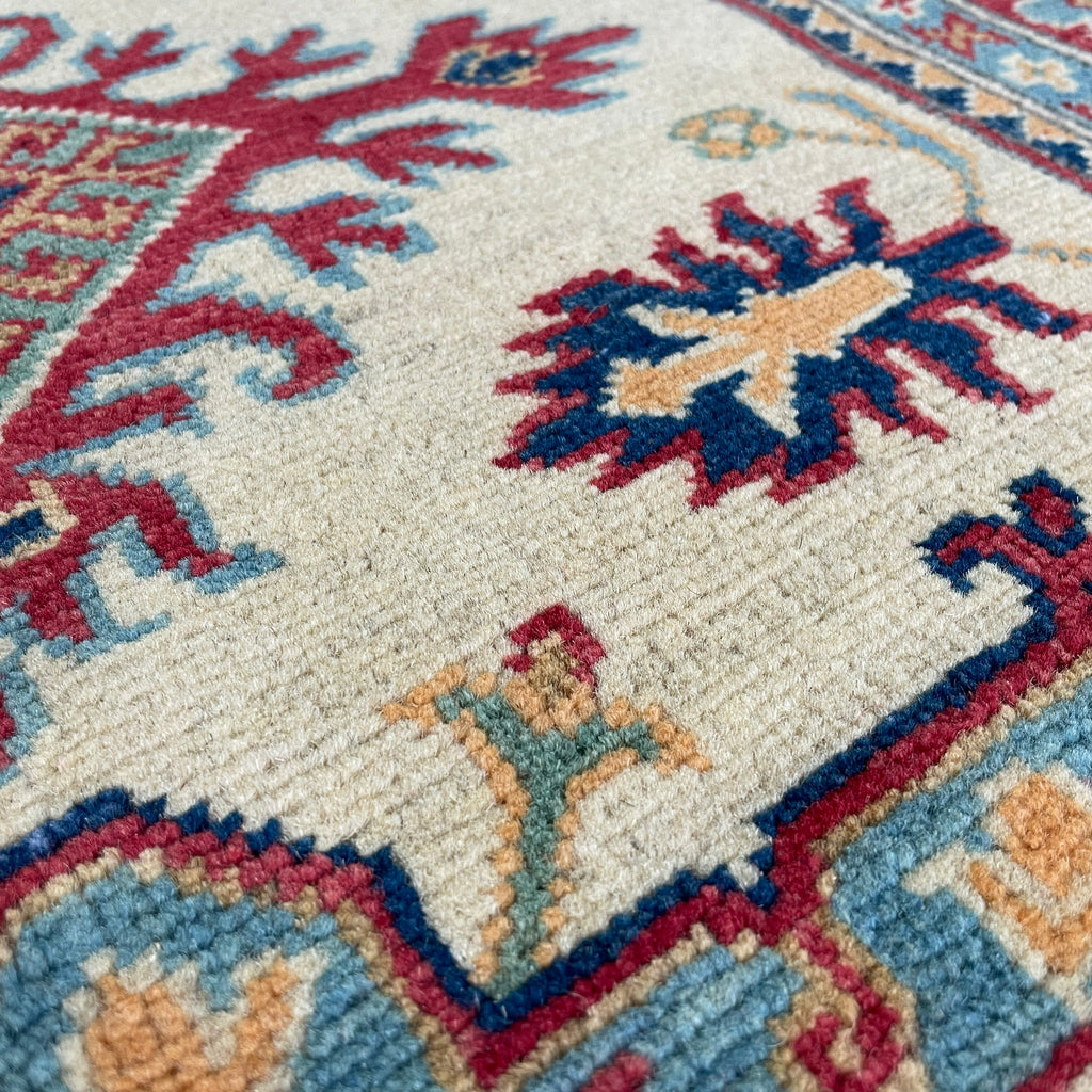 143 x 100 cm | Afghan Kazak Yakash Rug