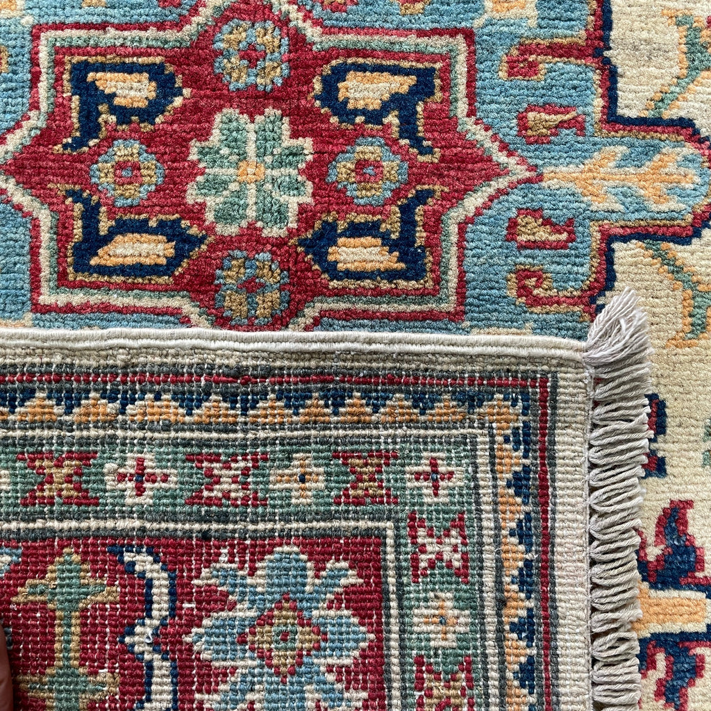 143 x 100 cm | Afghan Kazak Yakash Rug