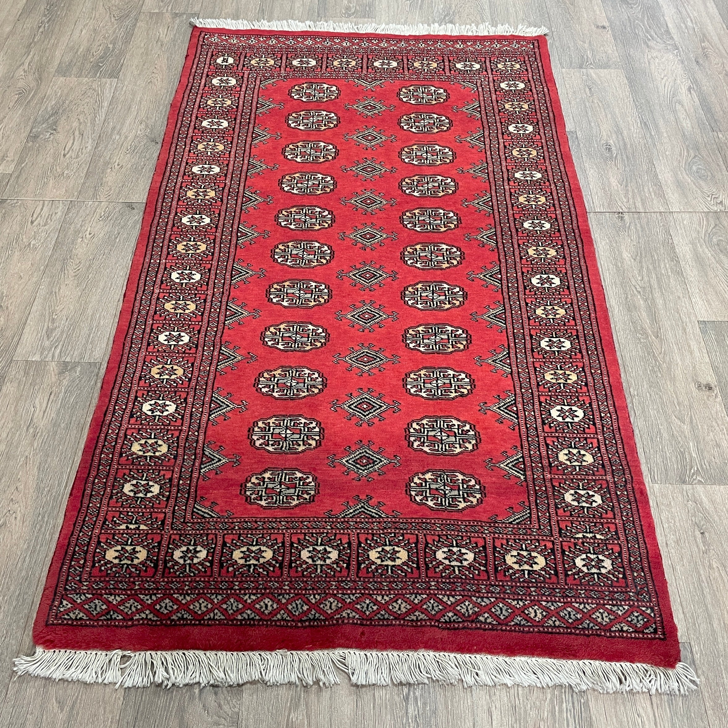 176 x 99 cm | Afghan Bokhara Rug