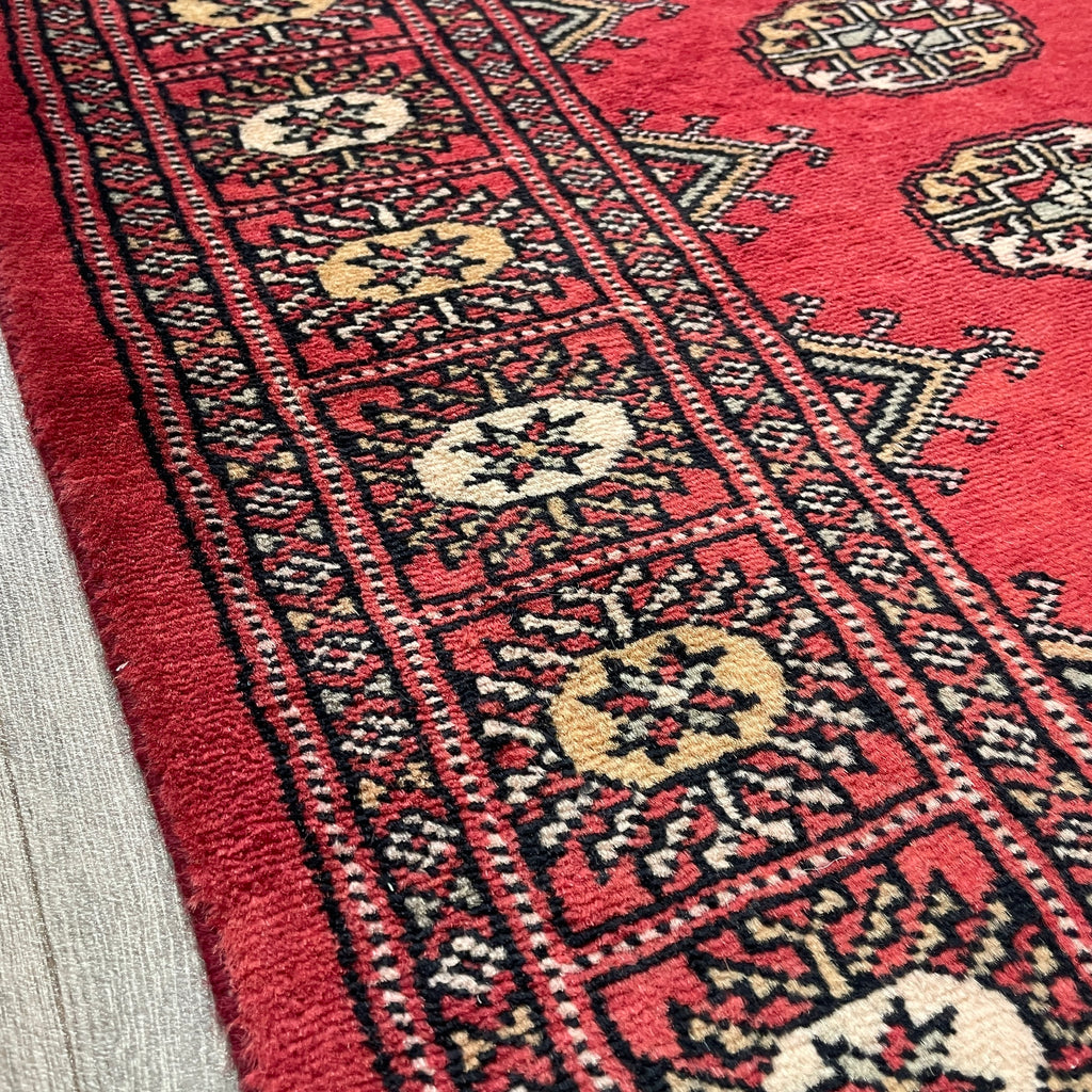 176 x 99 cm | Afghan Bokhara Rug