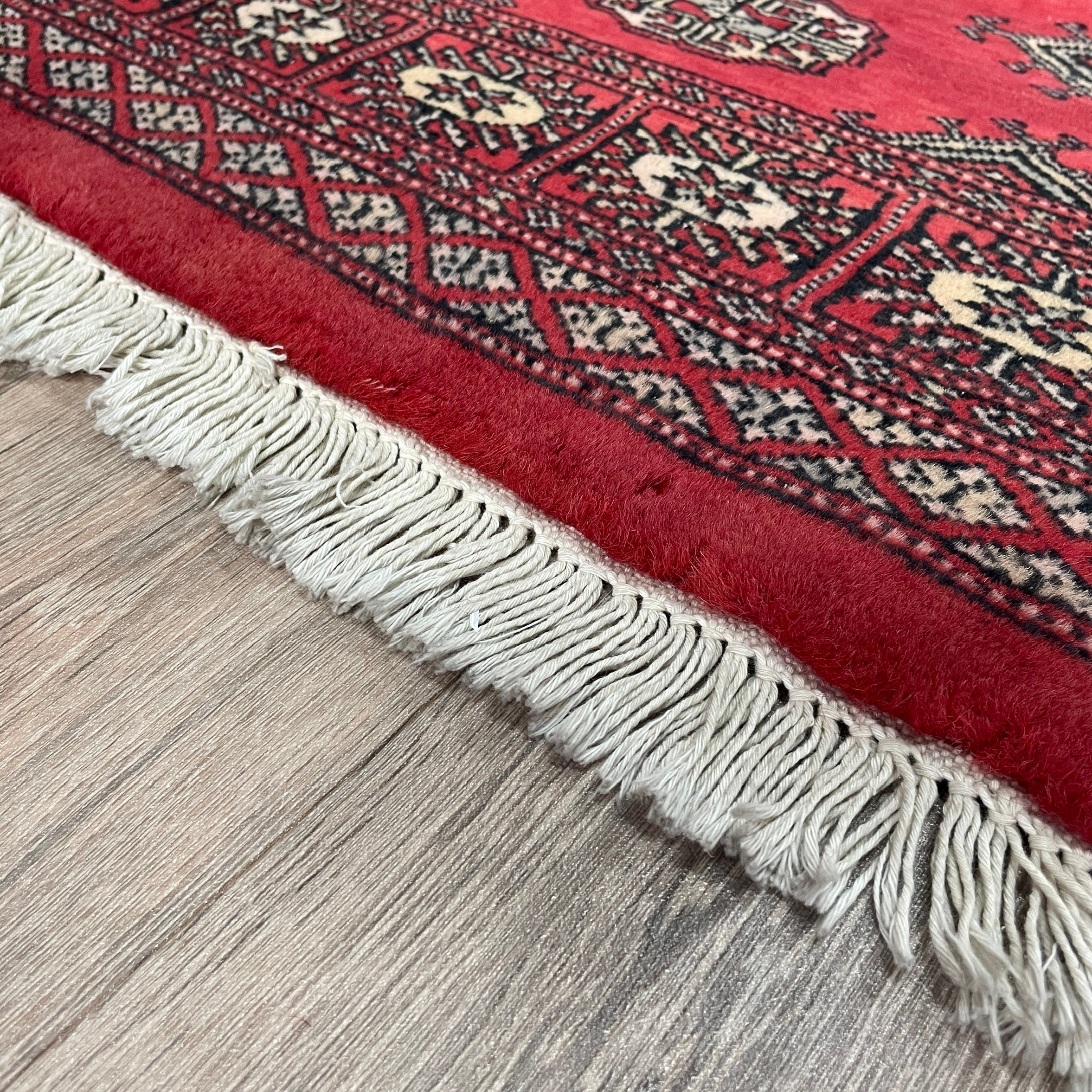 176 x 99 cm | Afghan Bokhara Rug