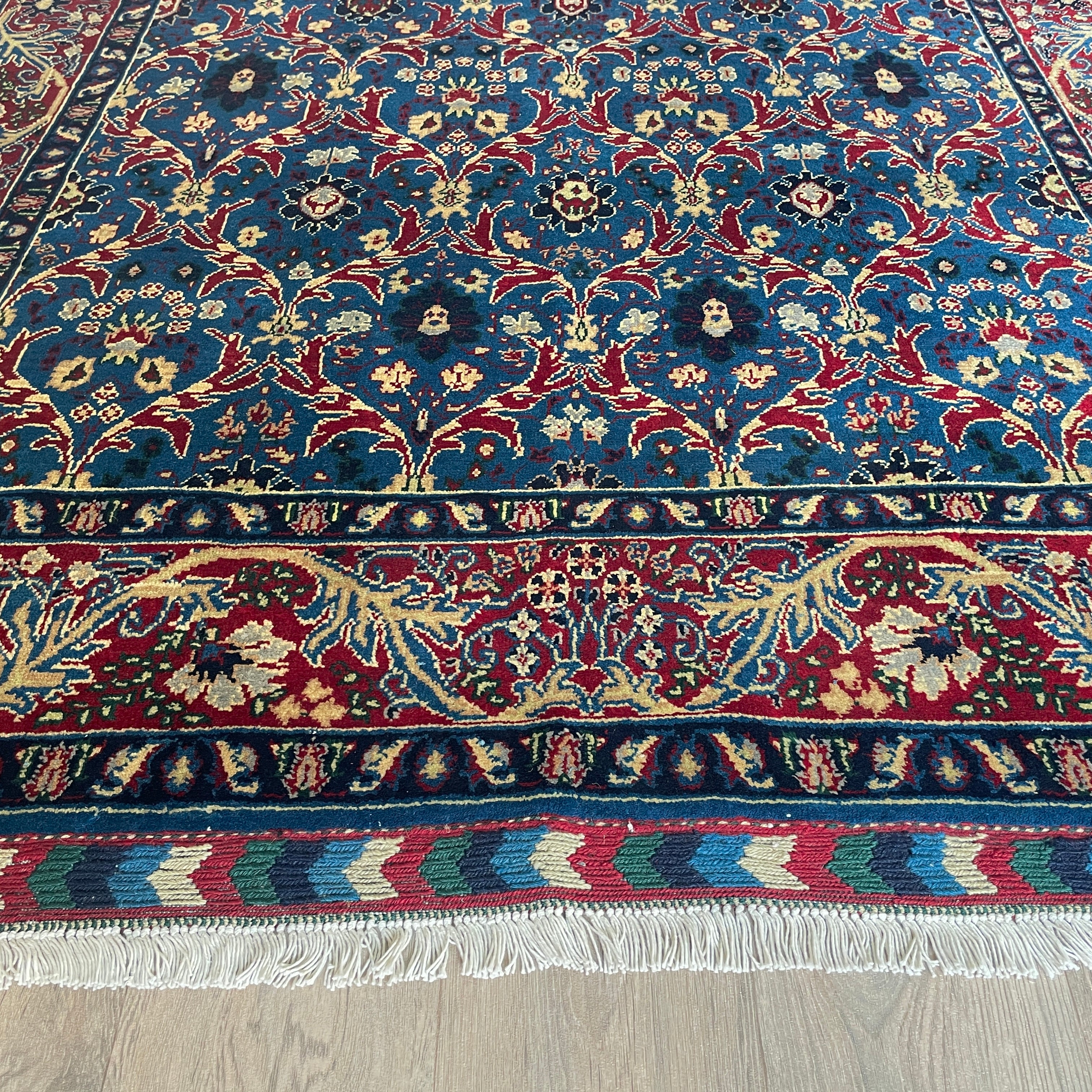 Afghan Fine Sultanabad Rug (Merino Wool)