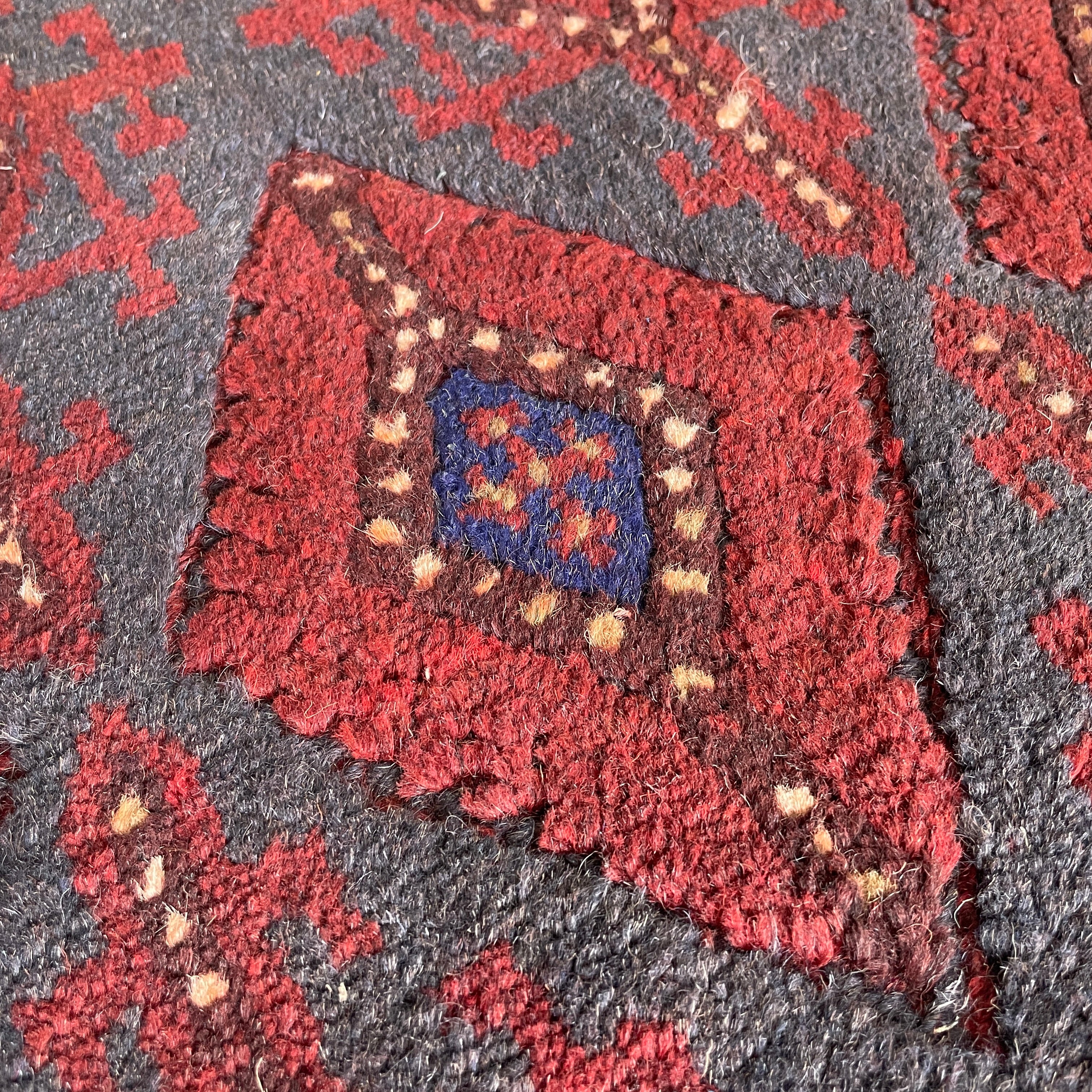 Afghan Mushwani Runner