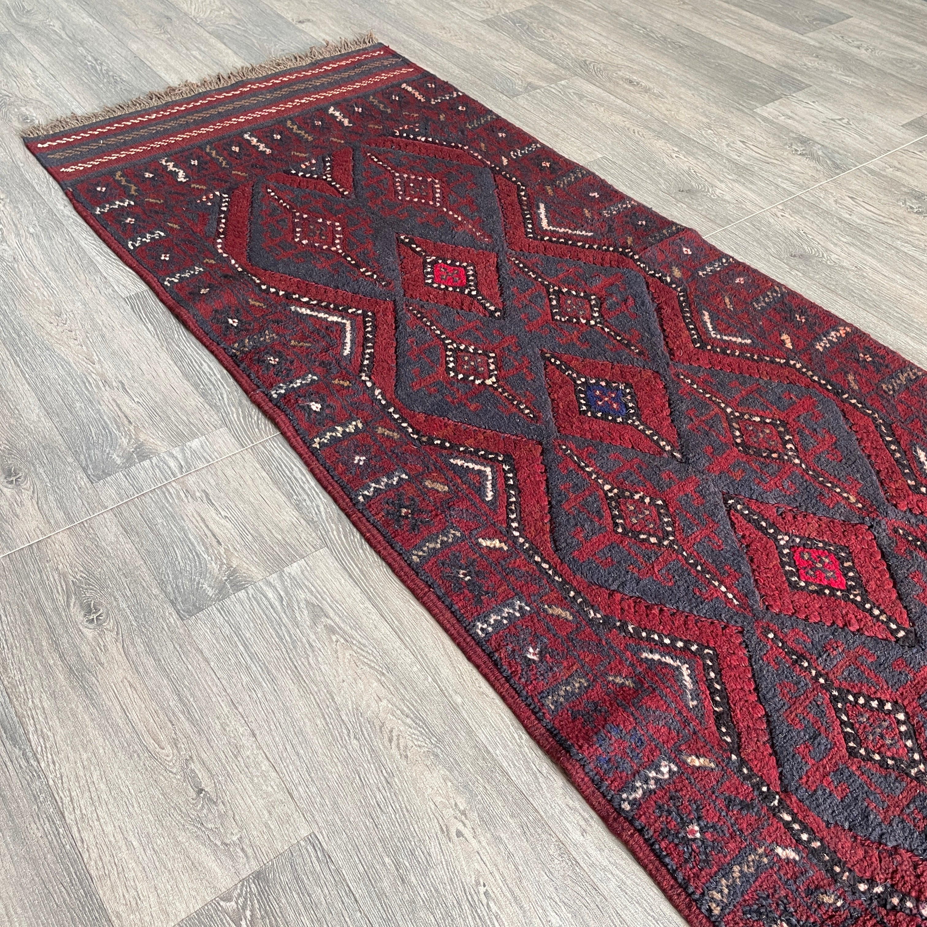 Afghan Mushwani Runner