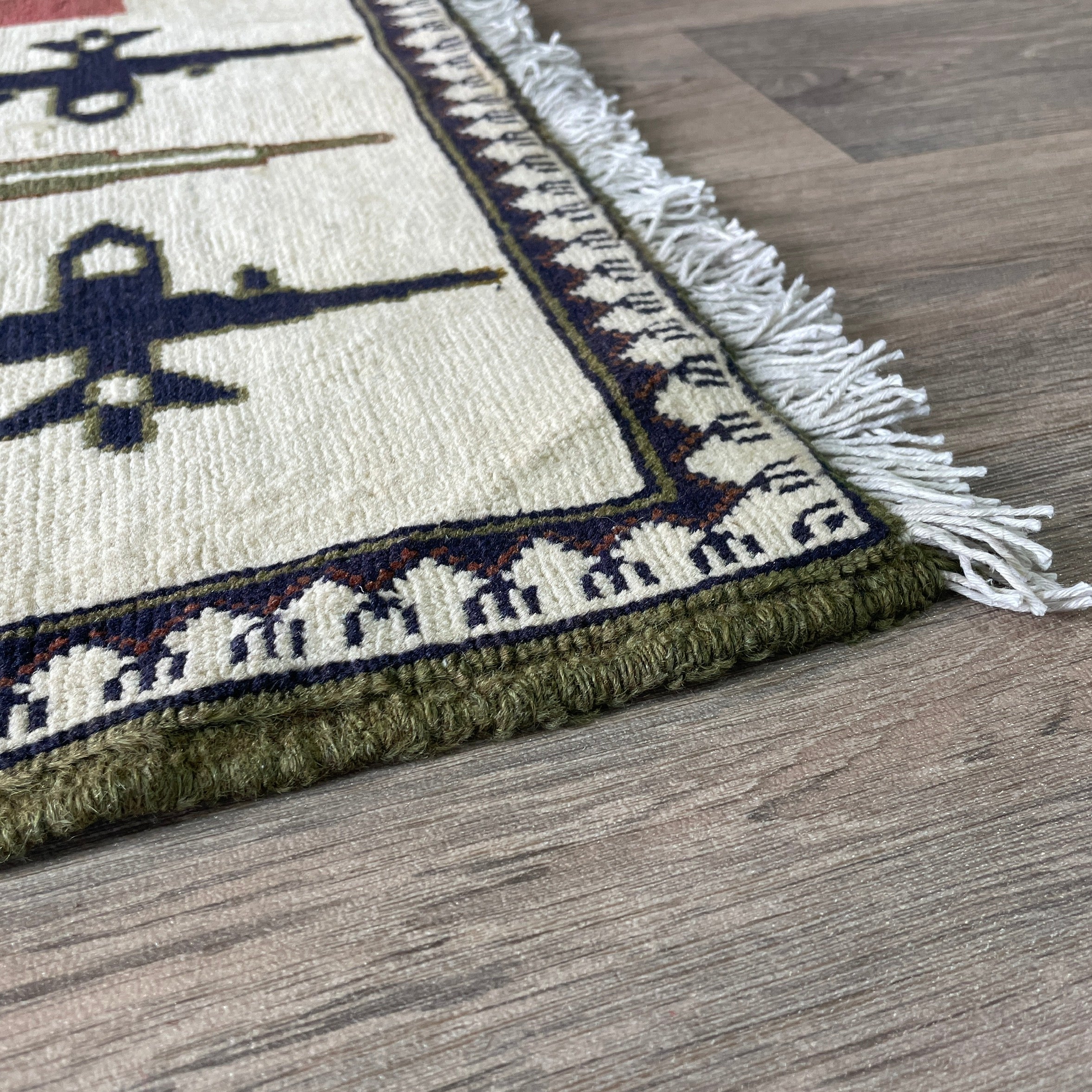 160 x 99 cm | Afghan War Rug