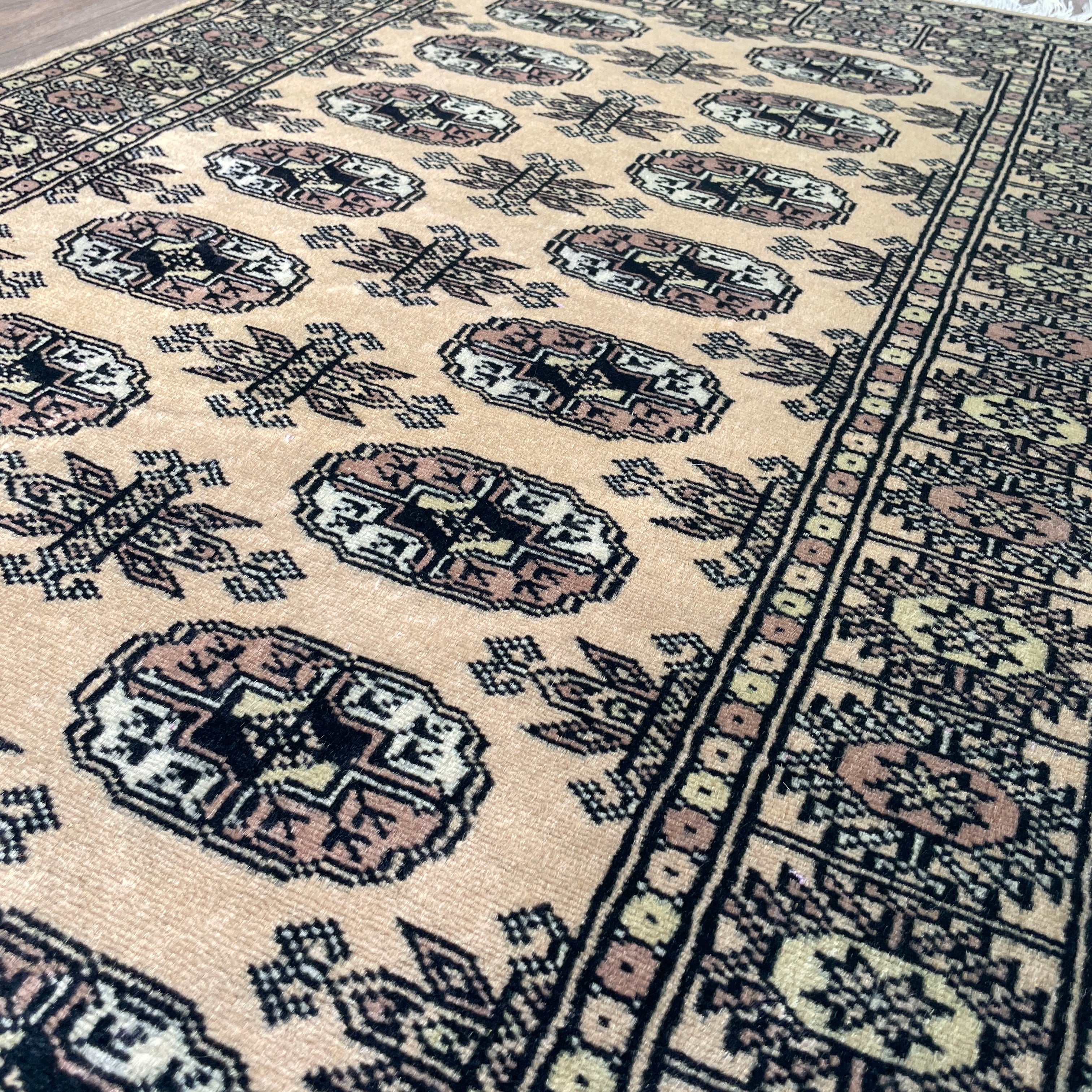 Afghan Bokhara Rug