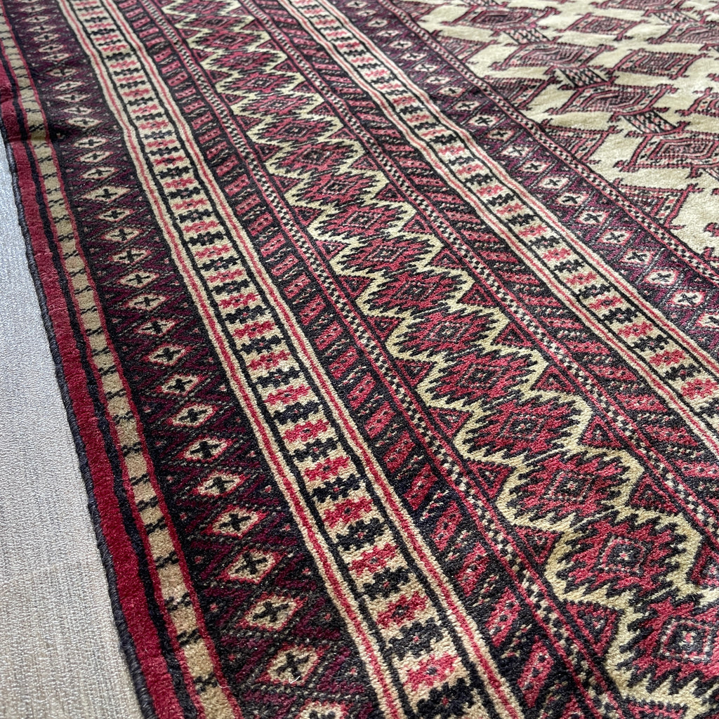 Old Afghan Zahir Shah Rug c. 1970