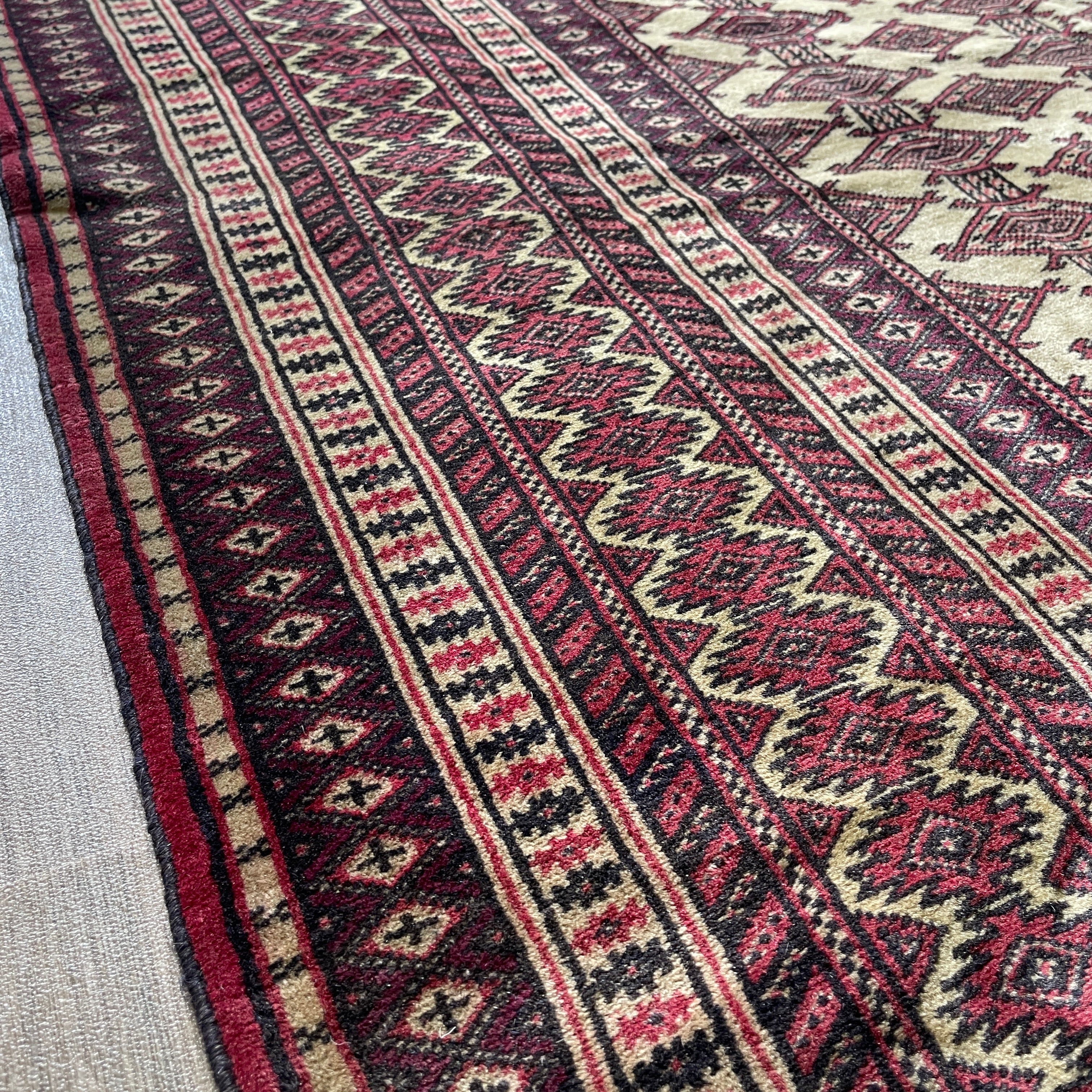 Old Afghan Zahir Shah Rug c. 1970
